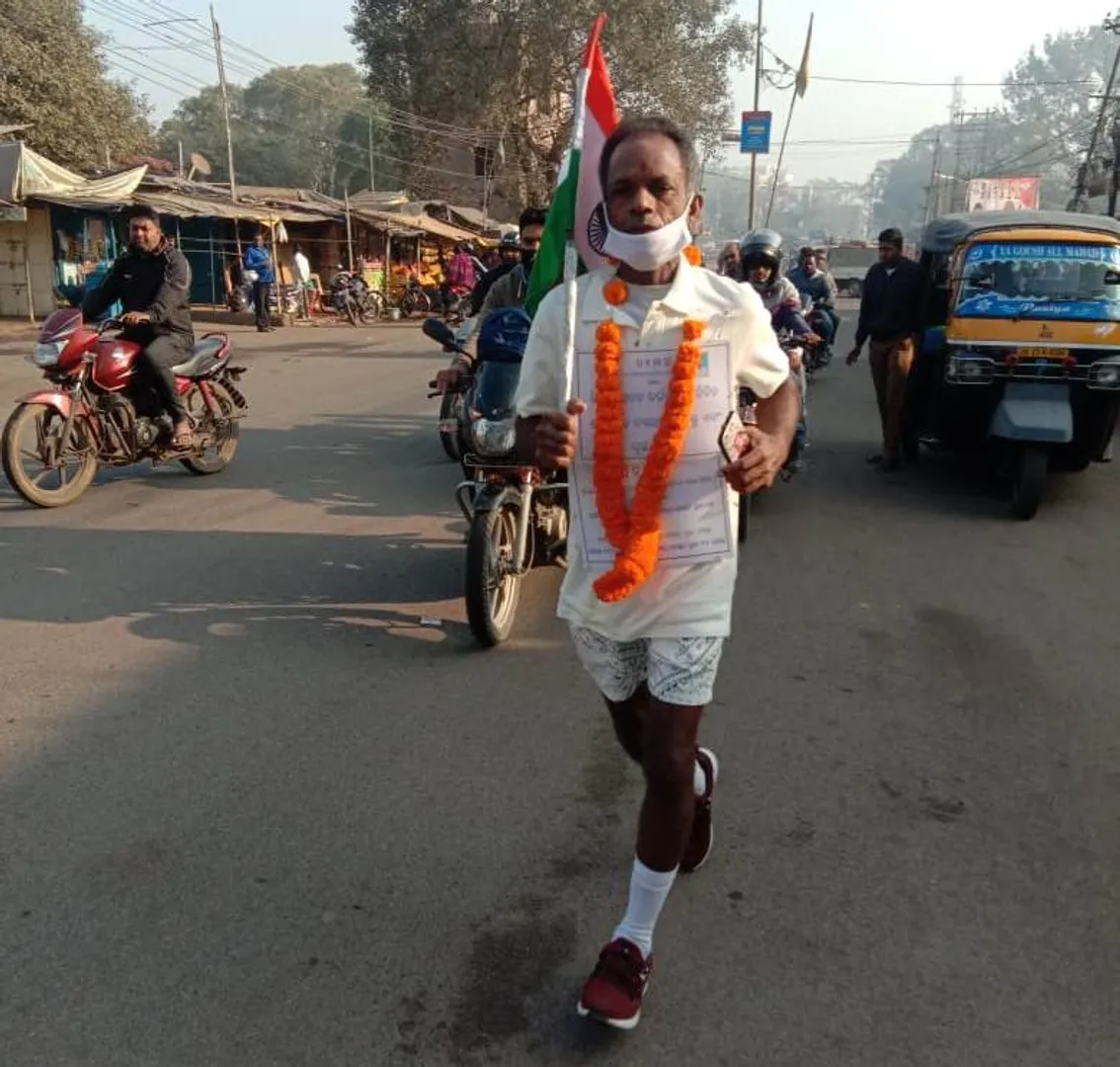 ନିଶା ନିବାରଣ ଓ ସୁସ୍ଥ ରହିବା ବାର୍ତ୍ତା ନେଇ ପୁରୀ ଅଭିମୁଖେ ଅଭିରାମ