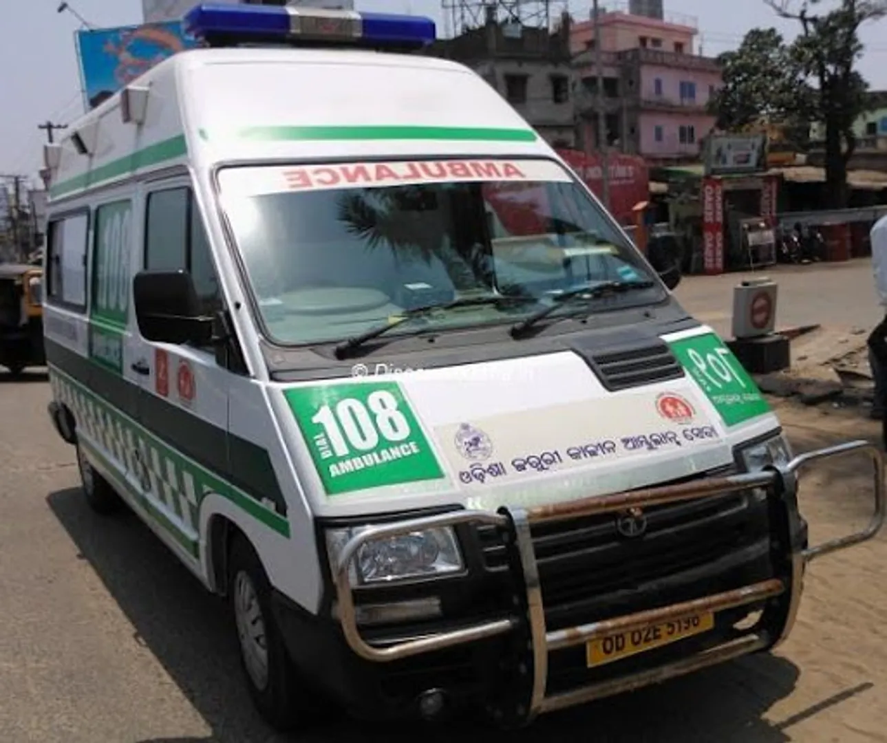ଆମ୍ବୁଲାନ୍ସ ଡ୍ରାଇଭର, ହେଲପରଙ୍କୁ ବେତନ ସହ ମିଳିବ ଅତିରିକ୍ତ ପ୍ରୋତ୍ସାହନ ରାଶି