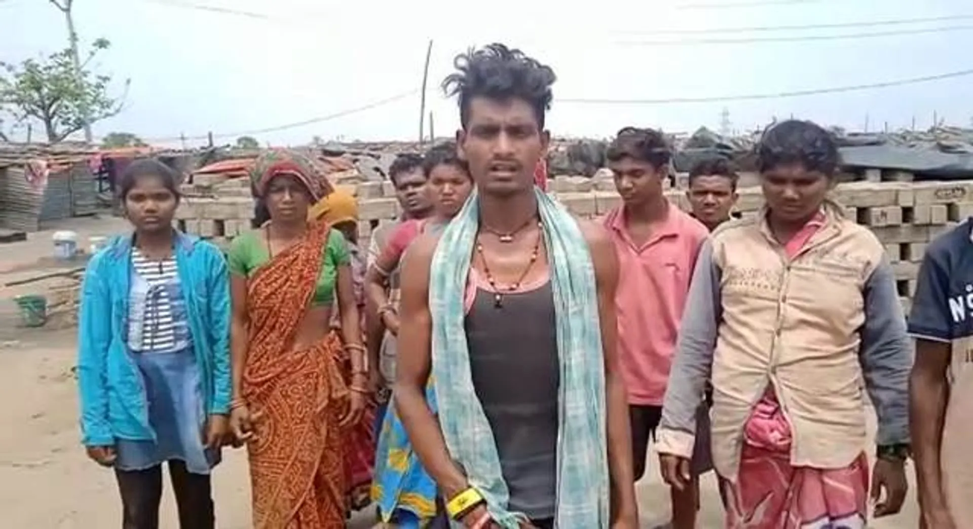 ତେଲେଙ୍ଗାନରେ ୧୨ ଓଡ଼ିଆ ଶ୍ରମିକ ବନ୍ଧକ, ଉଦ୍ଧାର ପାଇଁ ଗୁହାରି