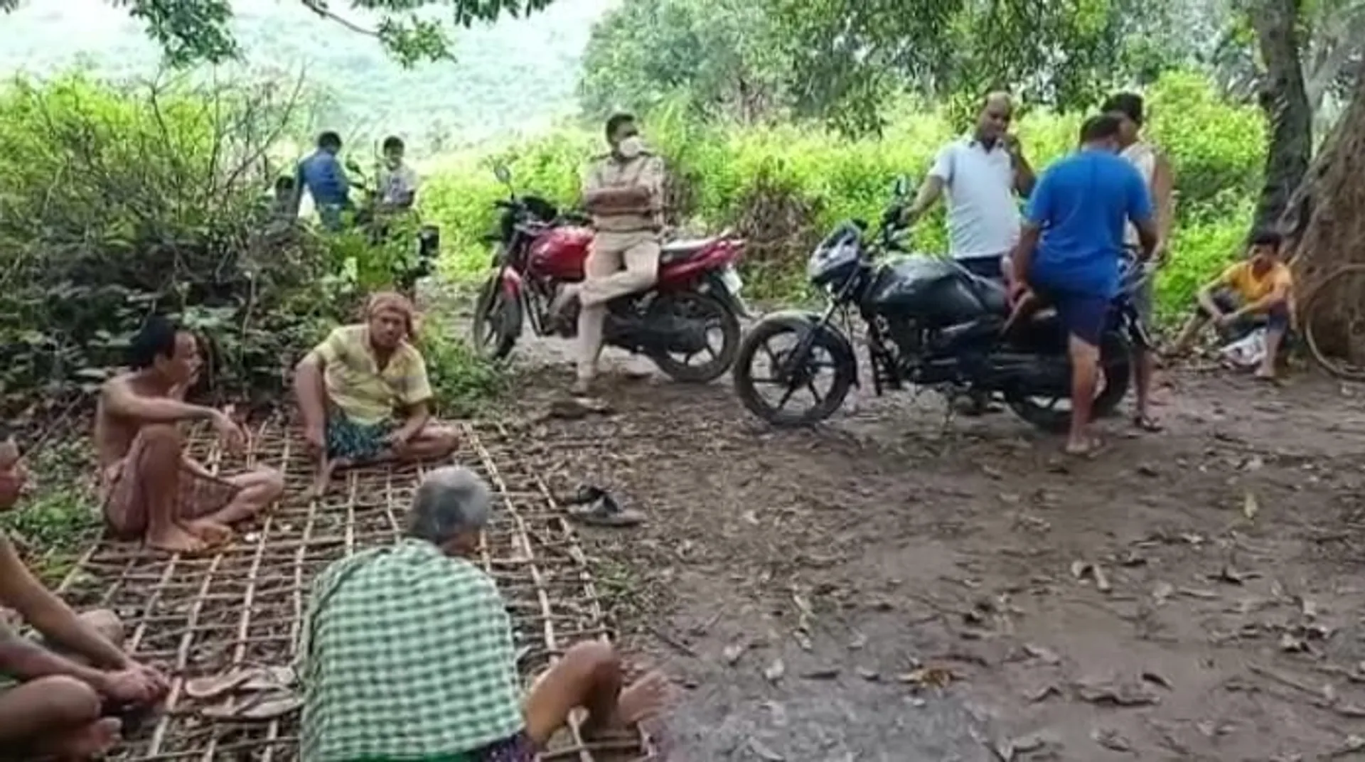 ଅସହ୍ୟ ହେଲା ହାତୀ ଉପଦ୍ରବ, ଫରେଷ୍ଟର ୩ଘଣ୍ଟା ଅଟକ