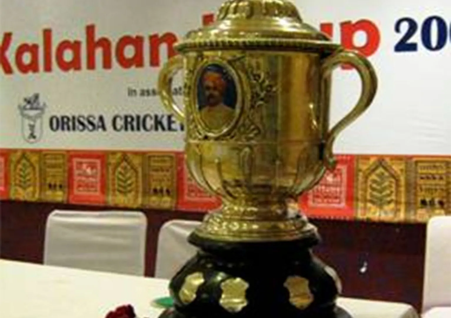 କଳାହାଣ୍ଡି କପ୍‌ ଫାଇନାଲ୍‌: ଅଙ୍କିତଙ୍କ ଅର୍ଧଶତକ, ଇକୋର୍ସା ୧୭୪