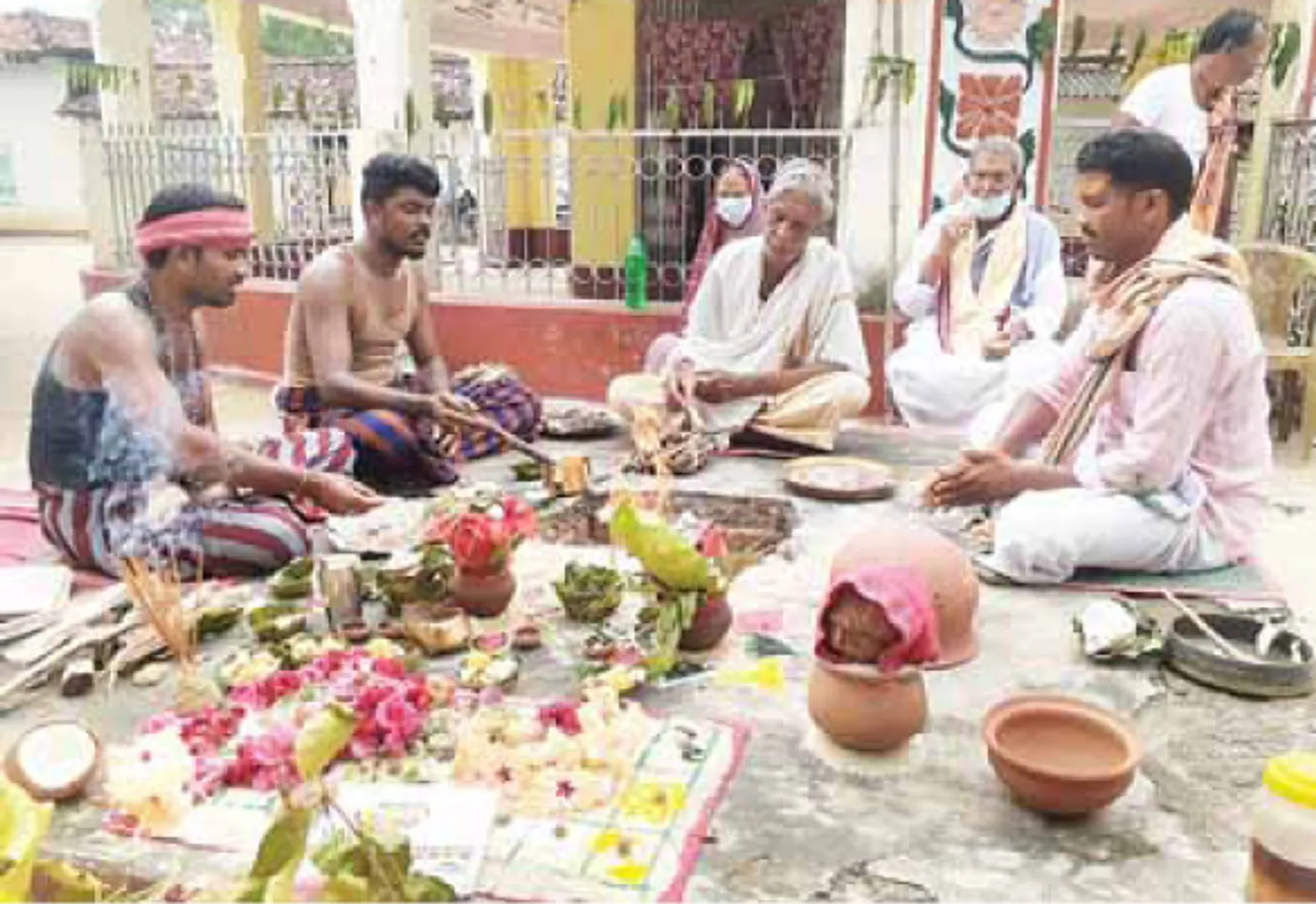 ବର୍ଷା ପାଇଁ ଇନ୍ଦ୍ରପୂଜା କଲେ ପୂର୍ବତନ ମୁଖ୍ୟମନ୍ତ୍ରୀ ହେମାନନ୍ଦ