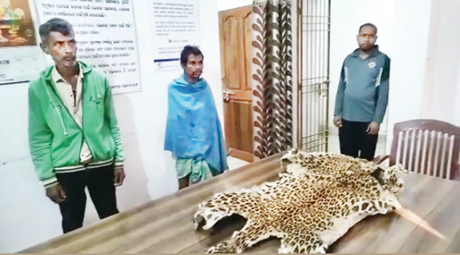 ଦେବଗଡ଼, ବୌଦ୍ଧରେ ବଢ଼ିଚାଲିଛି ବାଘ ଶିକାର