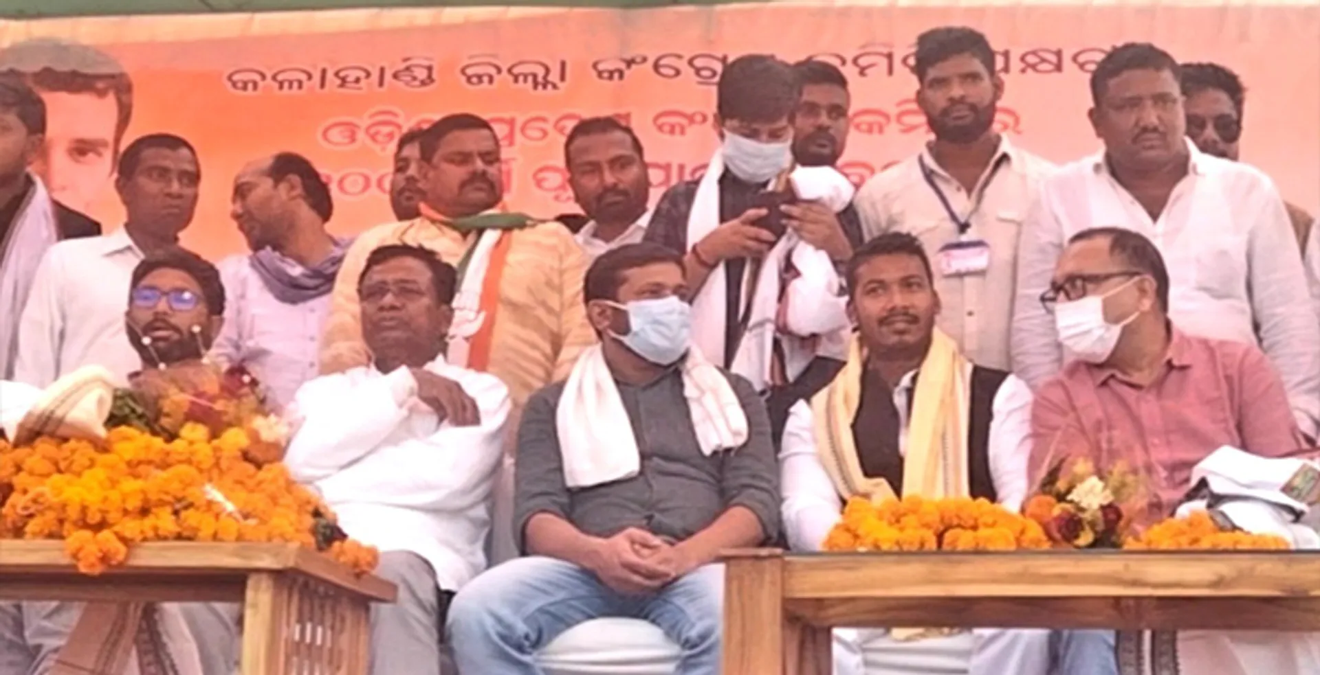 କେସିଙ୍ଗାରେ କଂଗ୍ରେସର ବିଶାଳ ସମାବେଶ: କେନ୍ଦ୍ର ଓ ରାଜ୍ୟ ଉପରେ ବର୍ଷିଲେ କହ୍ନେୟା ଓ ଜିଗନେଶ