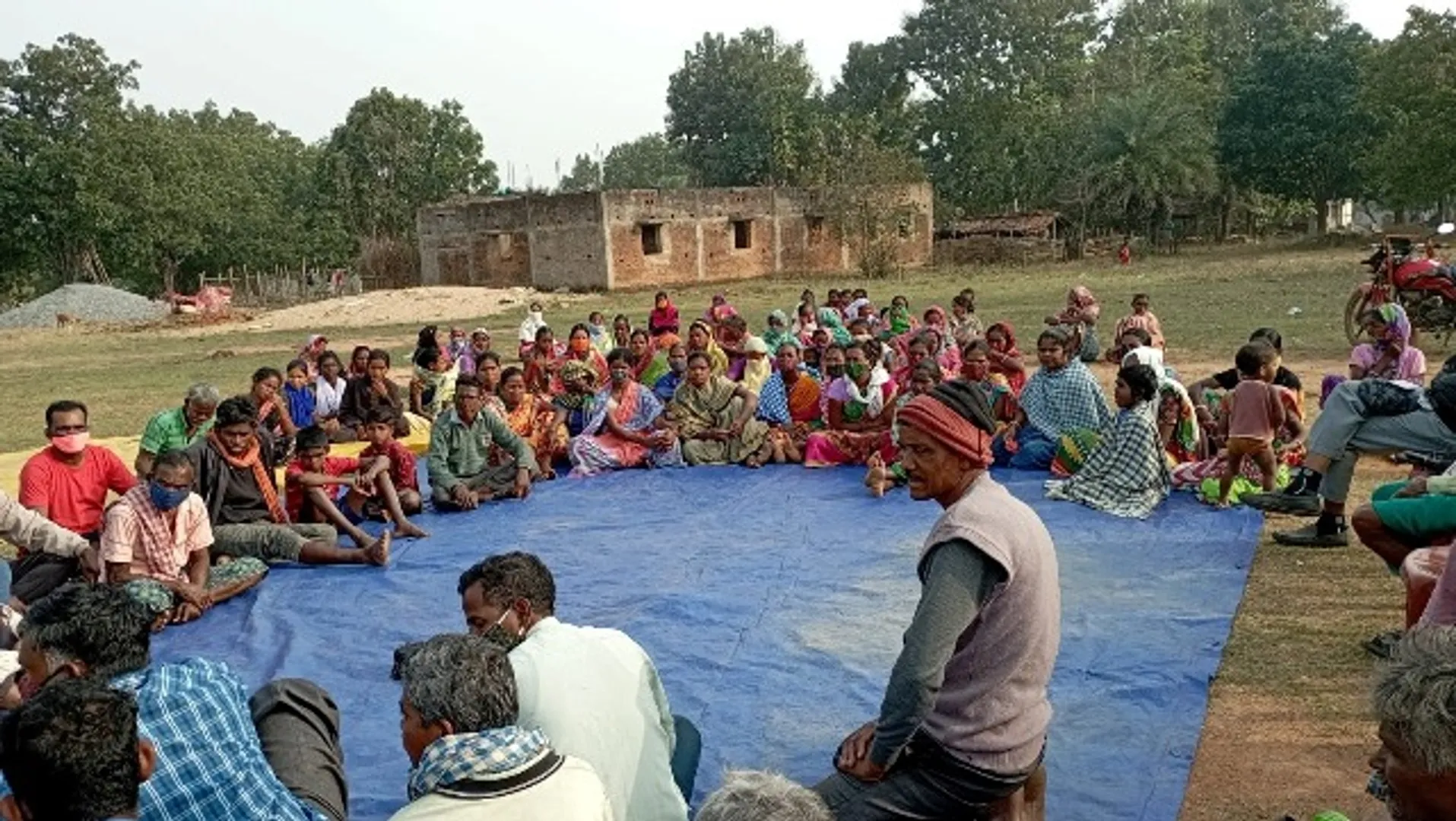 ମିଳୁନି ମୌଳିକ ସୁବିଧା: ଭୋଟ ବର୍ଜନ କରିବେ ୫ ଗ୍ରାମବାସୀ