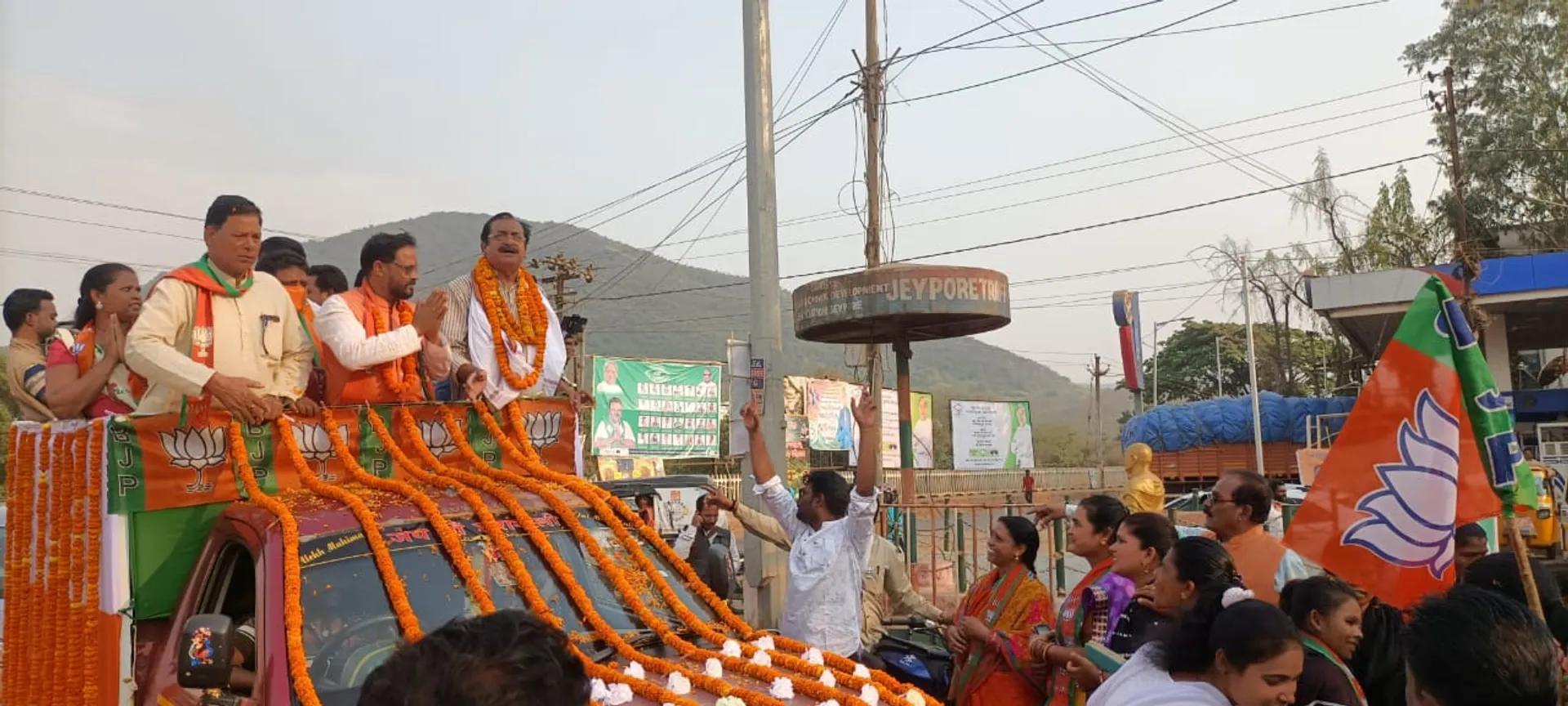 ପୌର ନିର୍ବାଚନ ପାଇଁ ବିଜେପିର ପ୍ରଚାରରେ କମ୍ପୁଛି ଜୟପୁର। (ଫଟୋ: ସୁରେଶ ନାଇଡୁ)