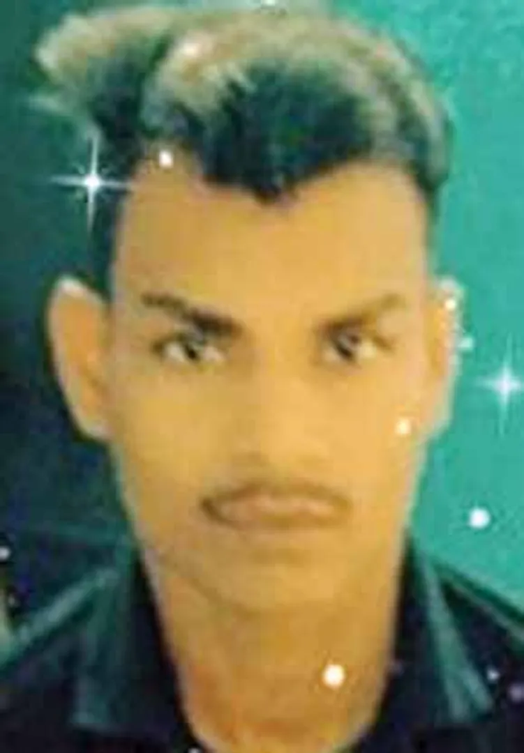 ବିହାରୀ ମିସ୍ତ୍ରି ହତ୍ୟାକାଣ୍ଡ, ମୃତ ଆଜାଦଙ୍କ ମୋବାଇଲ୍ ଫୋନ୍ ଗାଏବ୍
