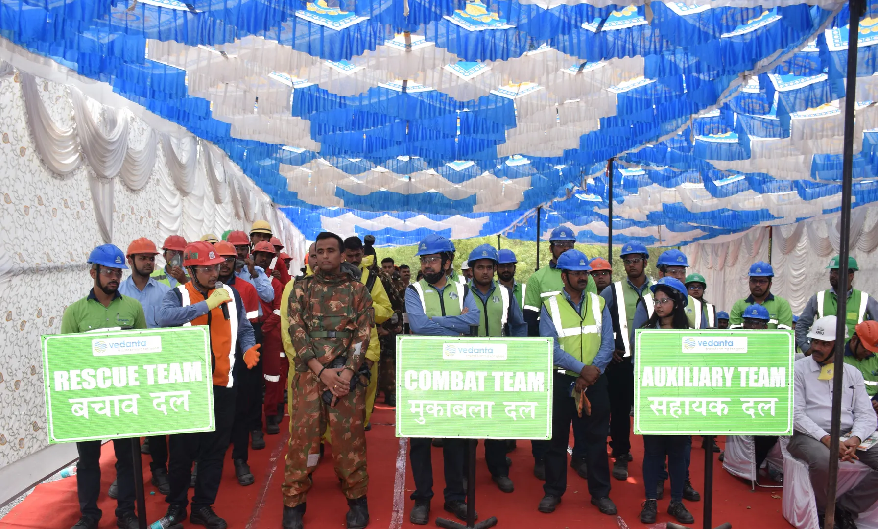 ରାଷ୍ଟ୍ରୀୟ ବିପର୍ଯ୍ୟୟ ଉଦ୍ଧାରକାରୀ ଦଳ ସହିତ ମିଶି  ନିରାପତ୍ତା ମକଡ୍ରିଲ୍ କଲା ବେଦାନ୍ତ ଆଲୁମିନିୟମ