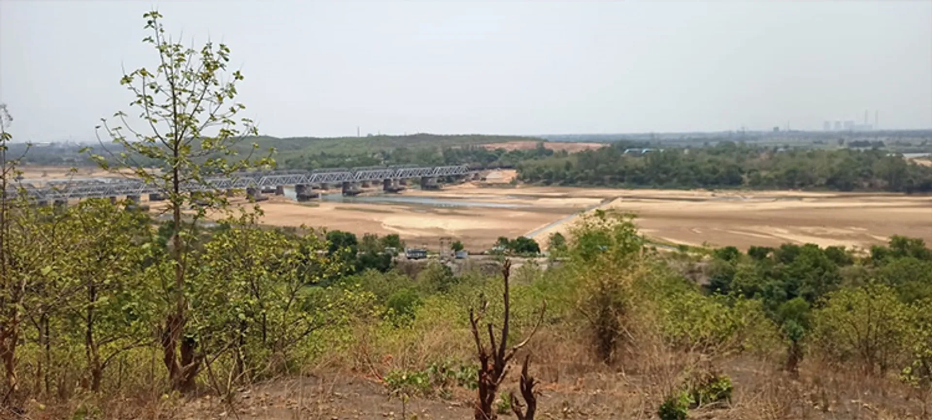 ଜଳୁଛି ଝାରସୁଗୁଡ଼ା ଜିଲ୍ଲା, ସବୁ ନଦୀ ଶୁଖିଲା