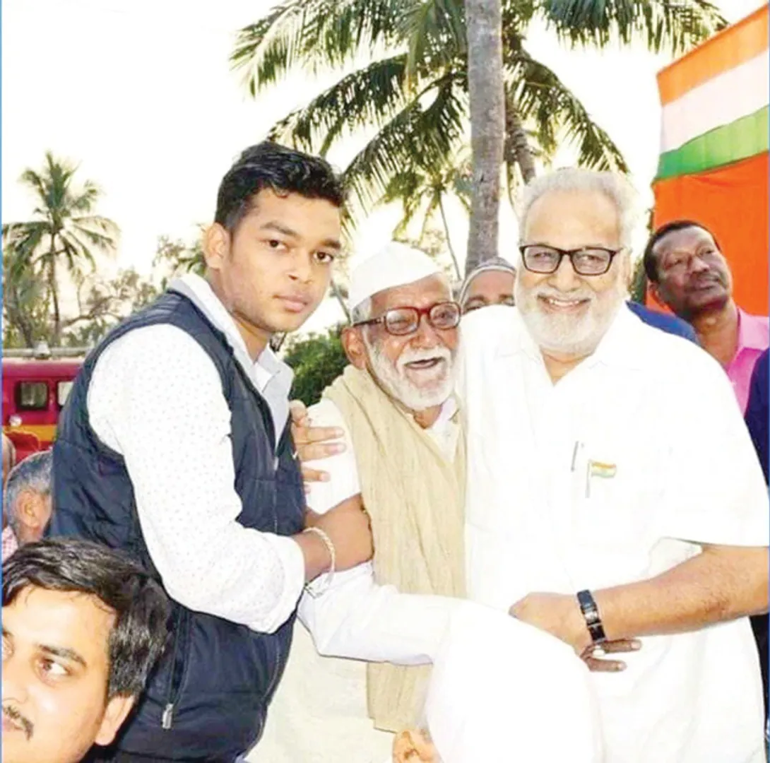 ଦେଶ ଓ ଦେଶବାସୀଙ୍କ ସୁରକ୍ଷା ଚିନ୍ତାରେ ମଗ୍ନ ଶତାୟୁ ବିଶ୍ୱନାଥ