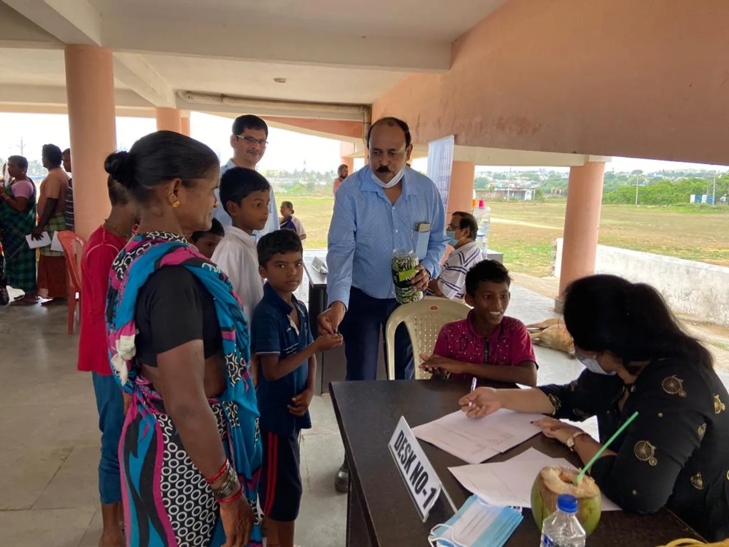 ଗୋପାଳପୁର ବନ୍ଦର ପକ୍ଷରୁ ଭ୍ରାମ୍ୟମାଣ ସ୍ବାସ୍ଥ୍ୟ ସେବା ଶିବିର
