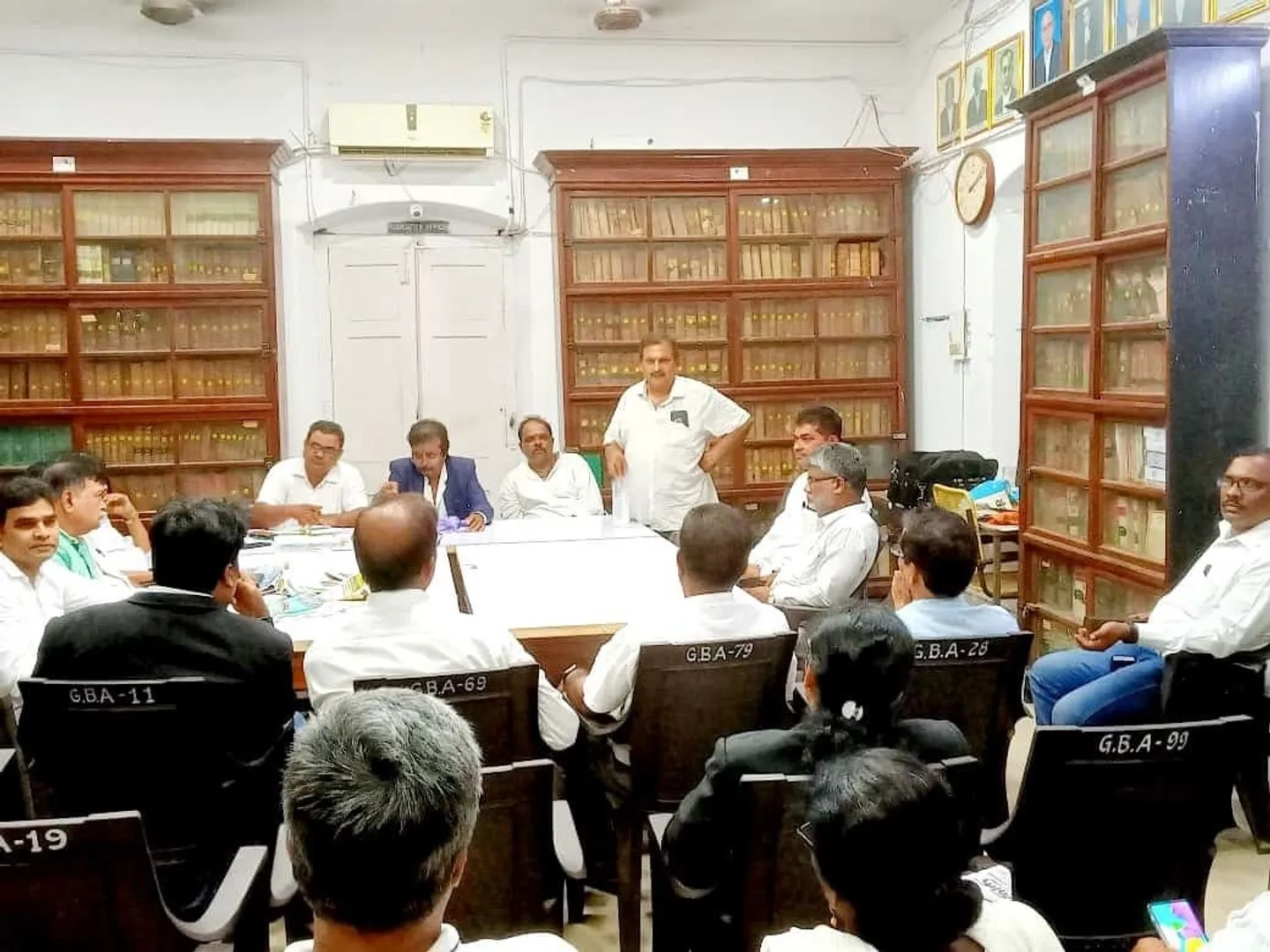 ବ୍ରହ୍ମପୁରରେ ହାଇକୋର୍ଟ ବେଞ୍ଚ ପ୍ରତିଷ୍ଠା ପ୍ରସଙ୍ଗ : ଓକିଲ ସଂଘକୁ ନେଇ ୨୯ରେ ବୈଠକ