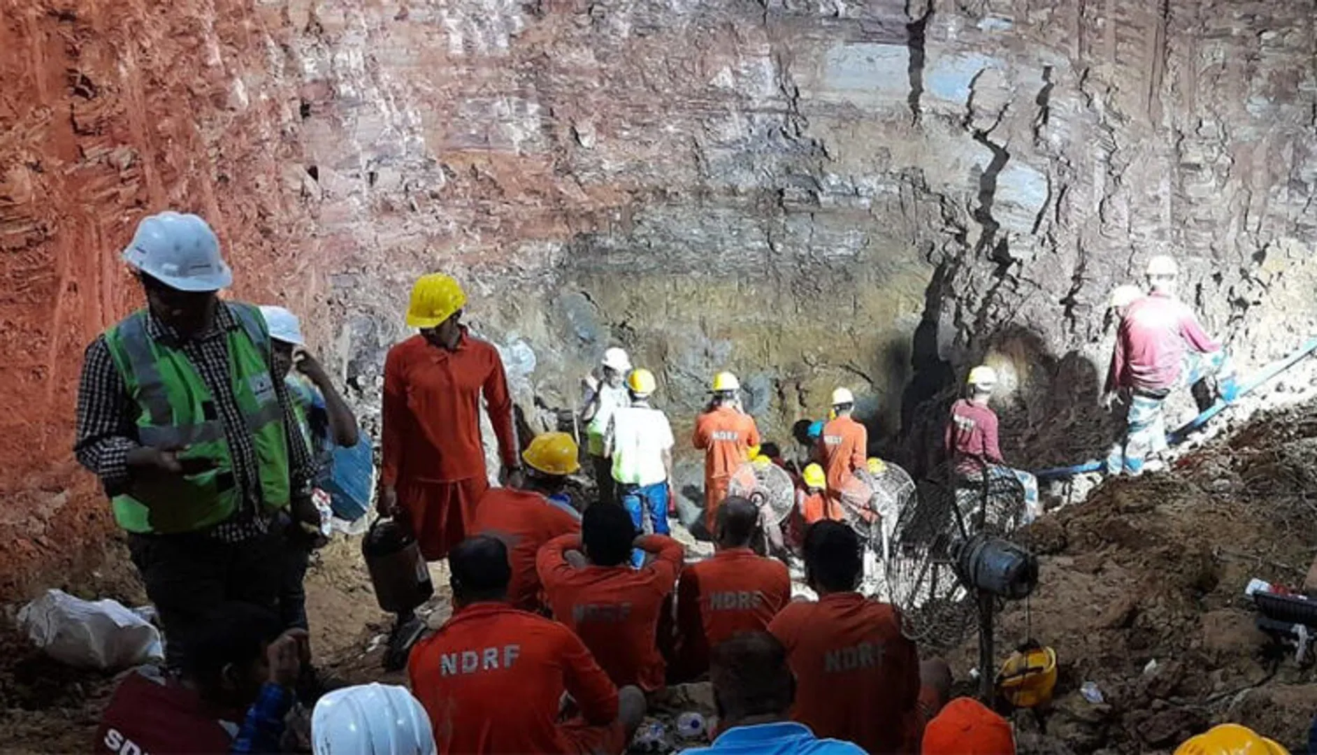 ବୋରୱେଲରେ ପଡ଼ିଥିବା ରାହୁଲର ଉଦ୍ଧାର କାର୍ଯ୍ୟ ଶେଷ ପର୍ଯ୍ୟାୟରେ, ଜିଲ୍ଲାପାଳଙ୍କ ତାଜା ସୂଚନା