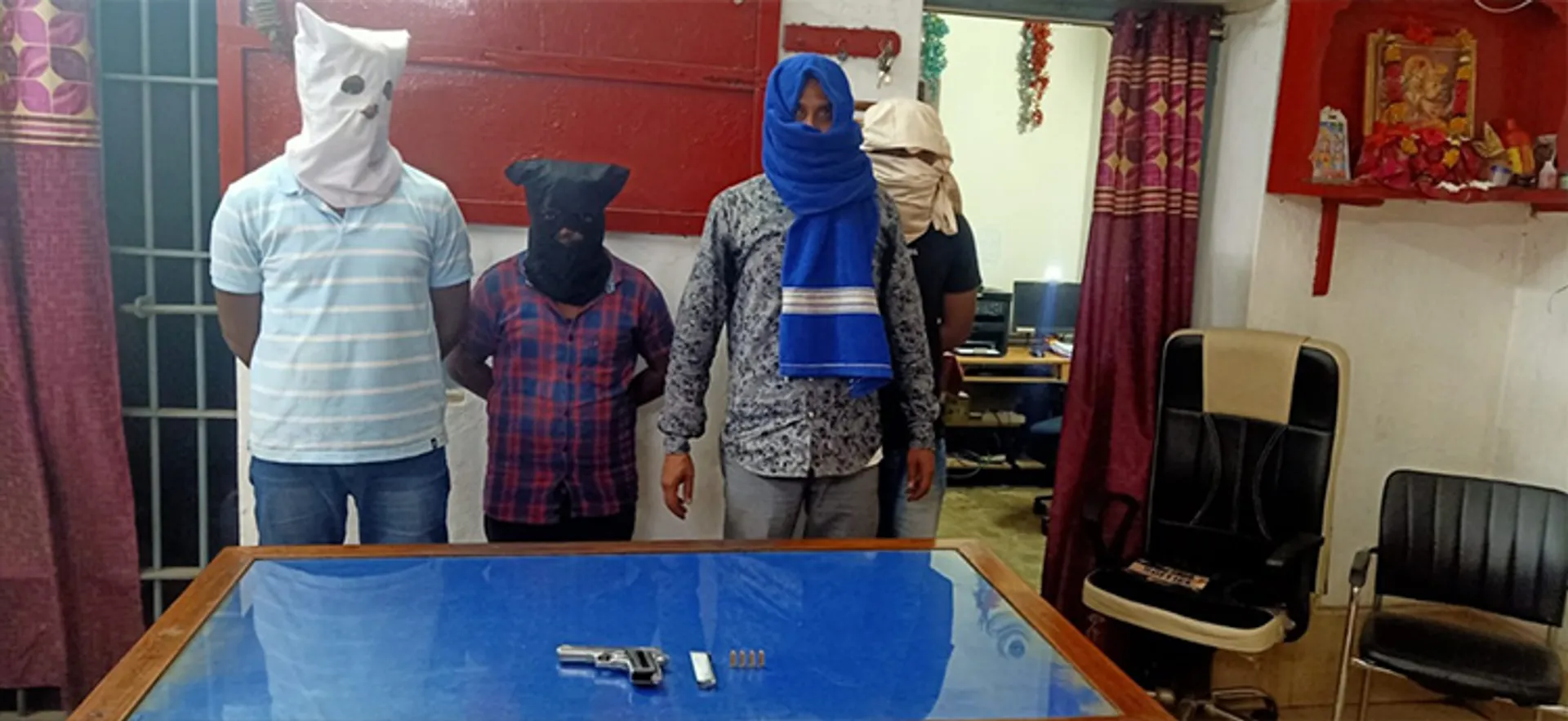 ଡକାୟତି ଯୋଜନା ପଣ୍ଡ, ୪ ଗିରଫ 