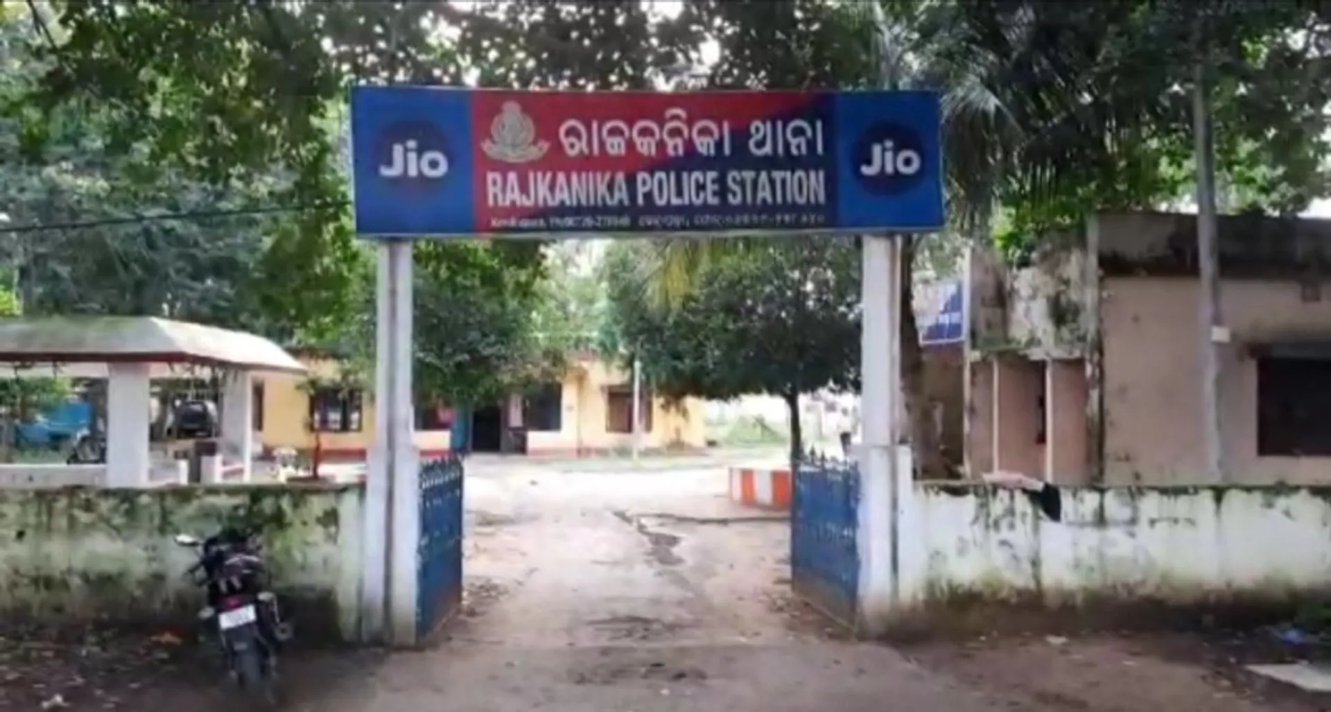 ଅବୈଧ ସମ୍ପର୍କରୁ ପ୍ରେମିକ ସହ ମିଶି ସ୍ୱାମୀଙ୍କୁ ହତ୍ୟା କରିଥିଲା ସ୍ତ୍ରୀ, ଦୁଇ ଜଣ ଗିରଫ