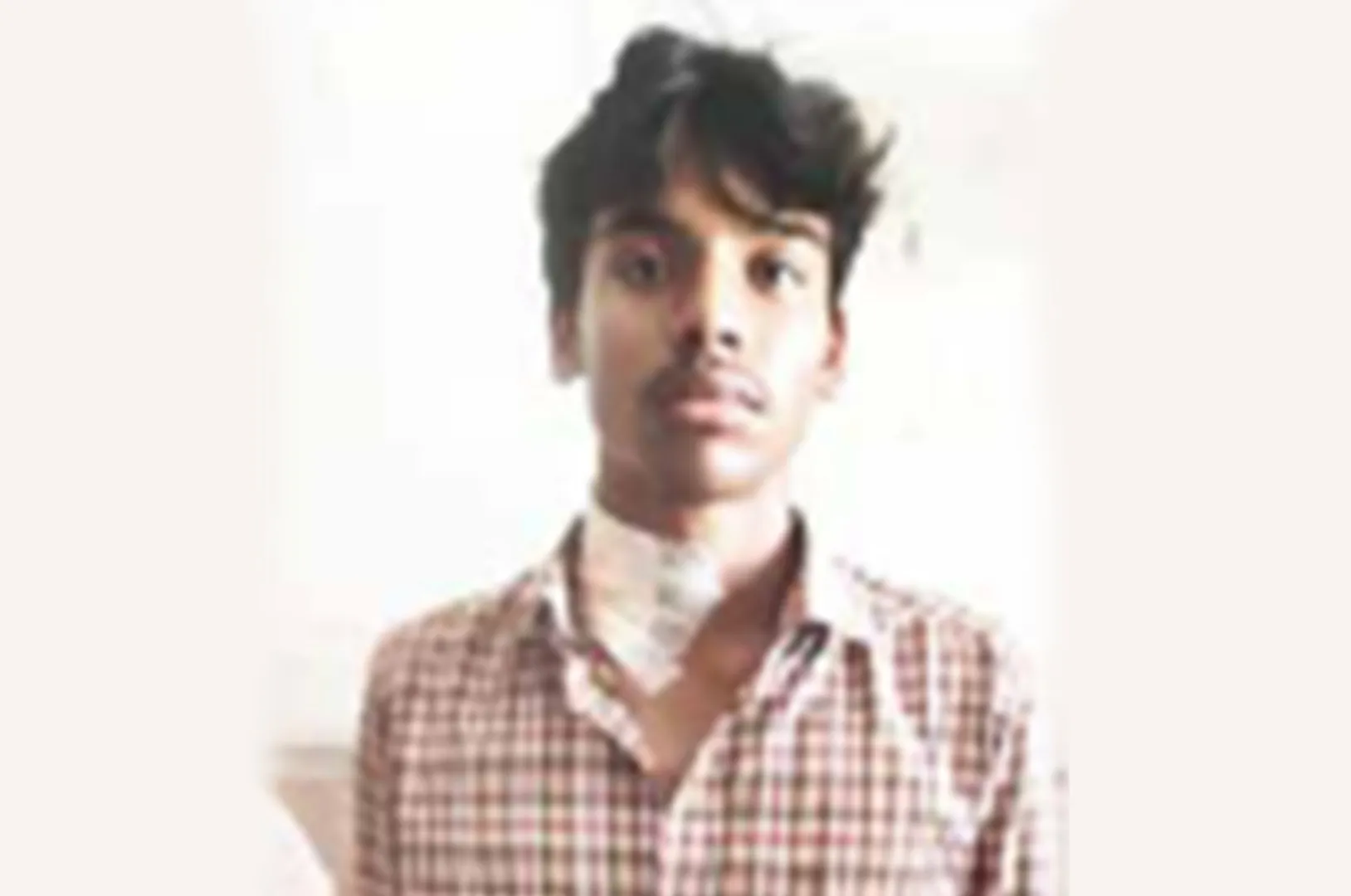 ତାଳଚେର କଲେଜରେ ଛାତ୍ରଙ୍କୁ ଛୁରାମାଡ଼