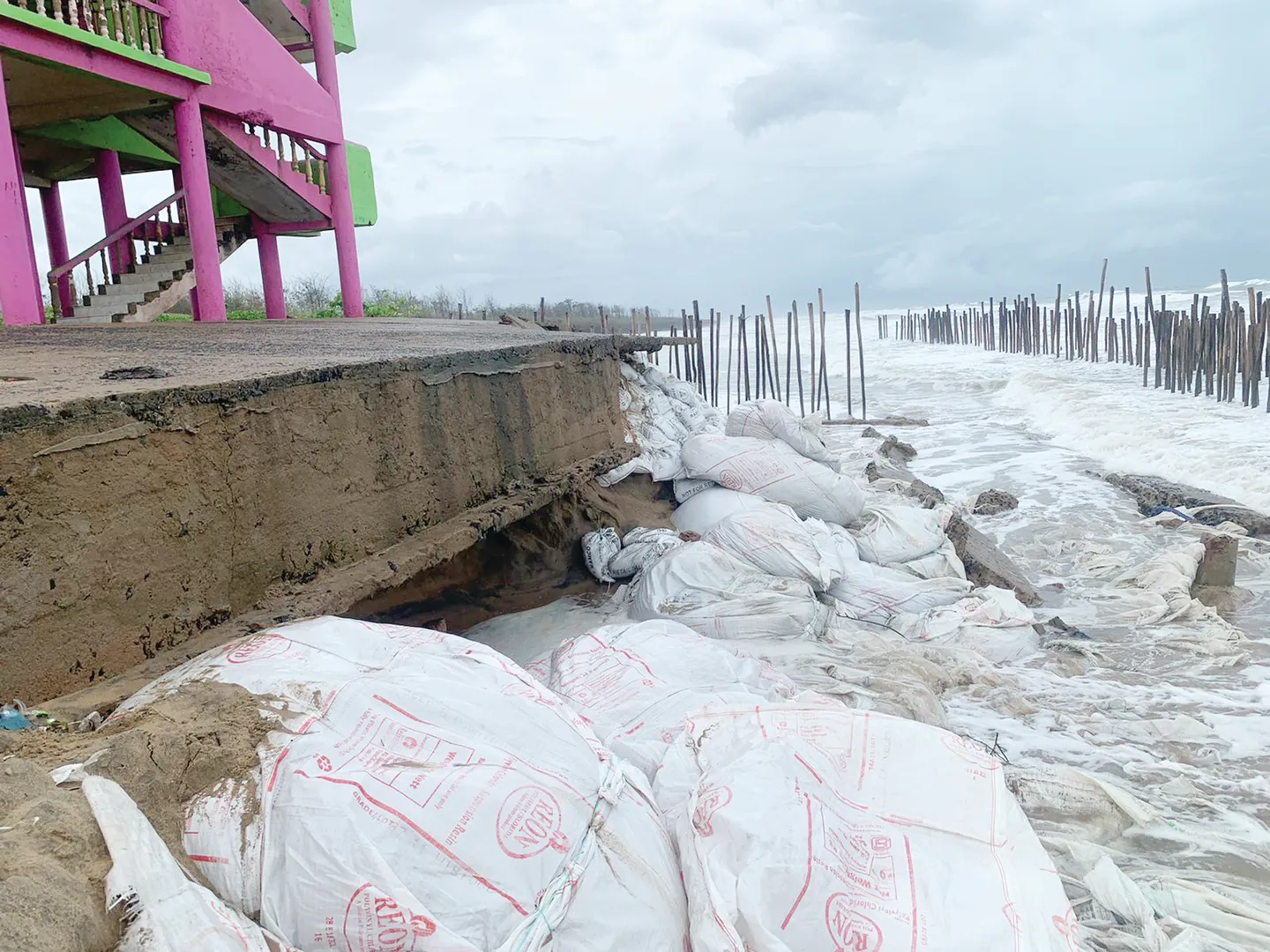 ଶିଆଳି ଭ୍ୟୁ ଟାୱାର ବିପଦରେ, ଭାରତମେଳା ଯୋଜନା ନେଇ ତେଜୁଛି ଅସନ୍ତୋଷ, ଆନ୍ଦୋଳନ ସଜବାଜ