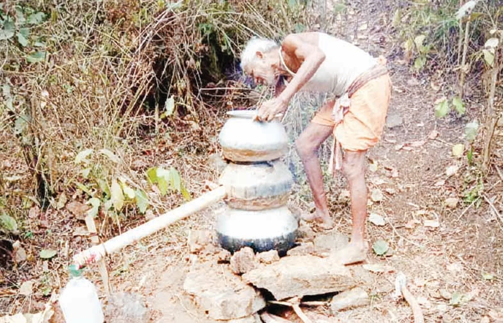 ଦଶପଲ୍ଲାରେ ମଦ ଭାଟି ସହ ତାଳ ଦେଇ ବଢୁଛି ଅପରାଧ