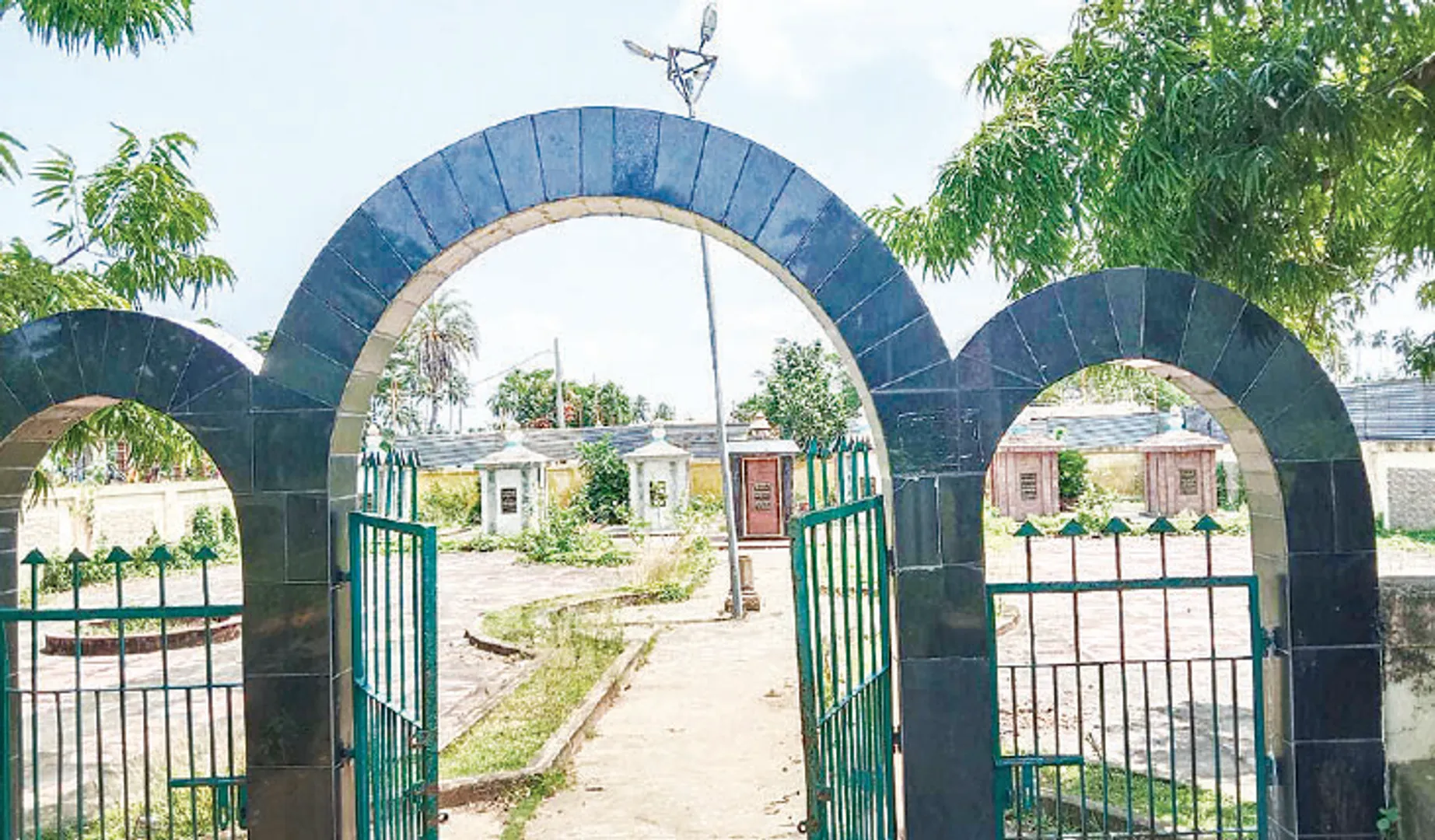 ଅଲୋଡ଼ା ପଞ୍ଚସଖା ସ୍ମୃତି ସମାଧିପୀଠ