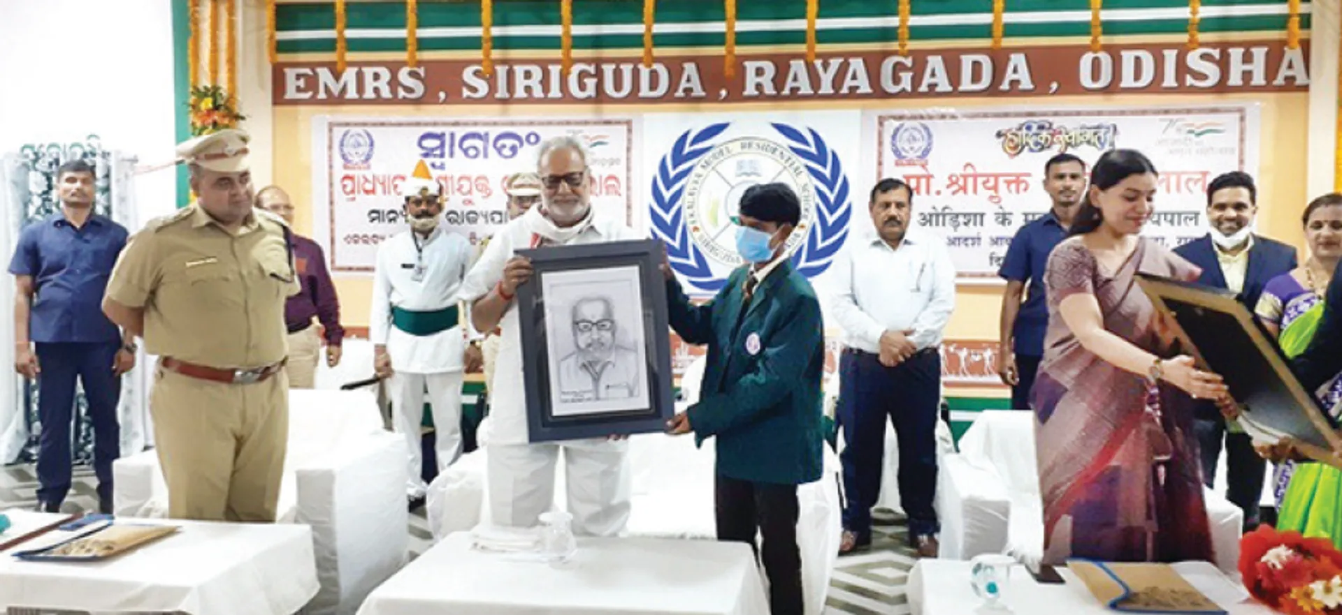 ‘ହୃଦୟର ଭାଷାକୁ ବୁଝ, ସୂର୍ଯ୍ୟ ଭଳି ଚମକ’