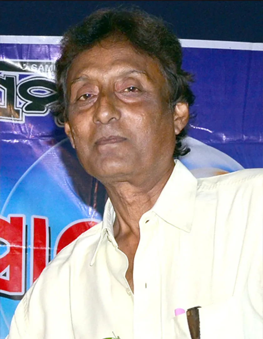 ଆରପାରିରେ କଣ୍ଠଶିଳ୍ପୀ ବାଥିନ୍ ମୁଖାର୍ଜୀ    