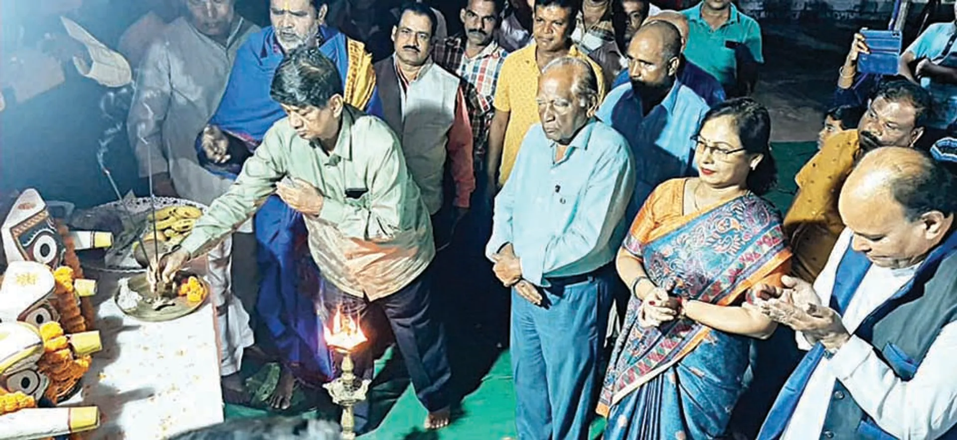 ସାହିତ୍ୟିକଙ୍କ ସହ ମିଶିଲେ ସମାଜ ପ୍ରତି ନେତାଙ୍କ ଆଭିମୁଖ୍ୟ ବଦଳିବ: ସୌମ୍ୟ