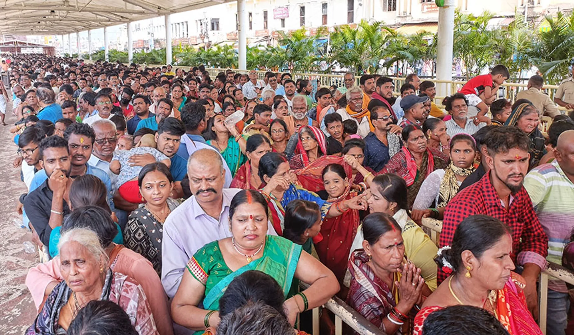 କାର୍ତ୍ତିକରେ ଶ୍ରୀଜିଉଙ୍କ ଦର୍ଶନ ପାଇଁ ଭିଡ଼