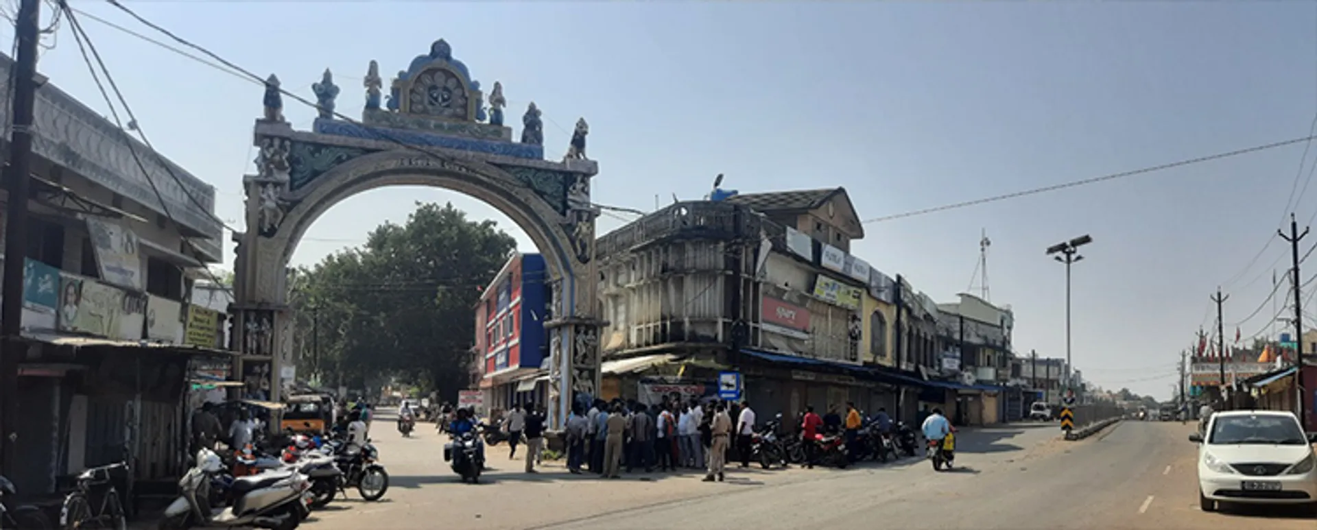 ପାଇକମାଲ ୧୨ ଘଣ୍ଟା ବନ୍ଦ     