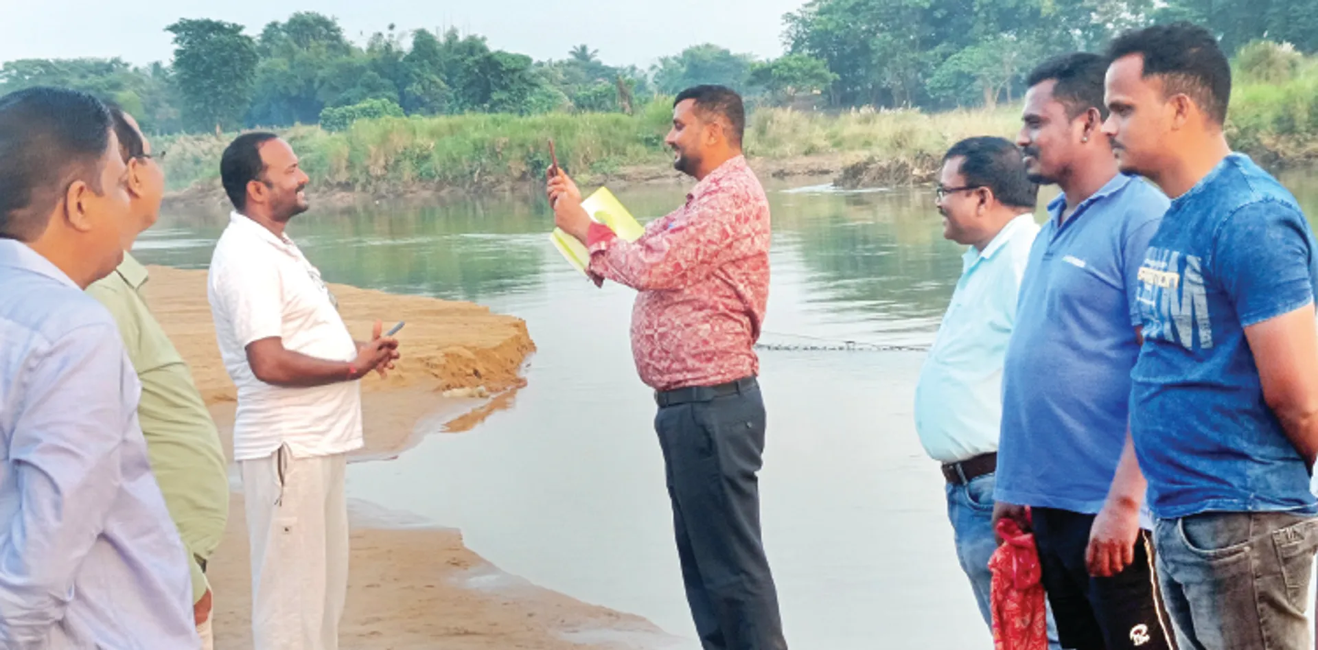 ଦୟାନଦୀ ପାଣି ପାଲଟିଲାଣି ଜହର