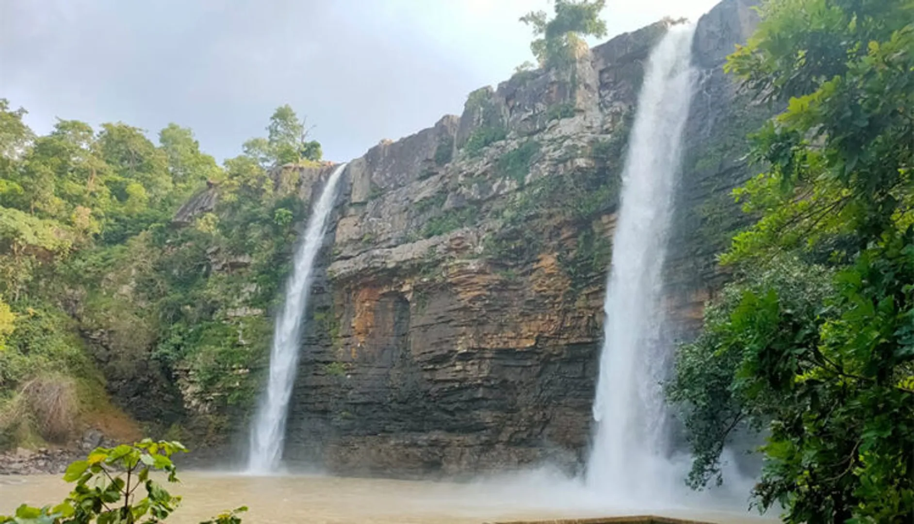 ଗୋଧସ୍ ଜଳପ୍ରପାତରେ ଡ୍ରାଇଭର ନିଖୋଜ ଘଟଣା: ୬ ଦିନ ପରେ ମିଳିଲା ମୃତଦେହ