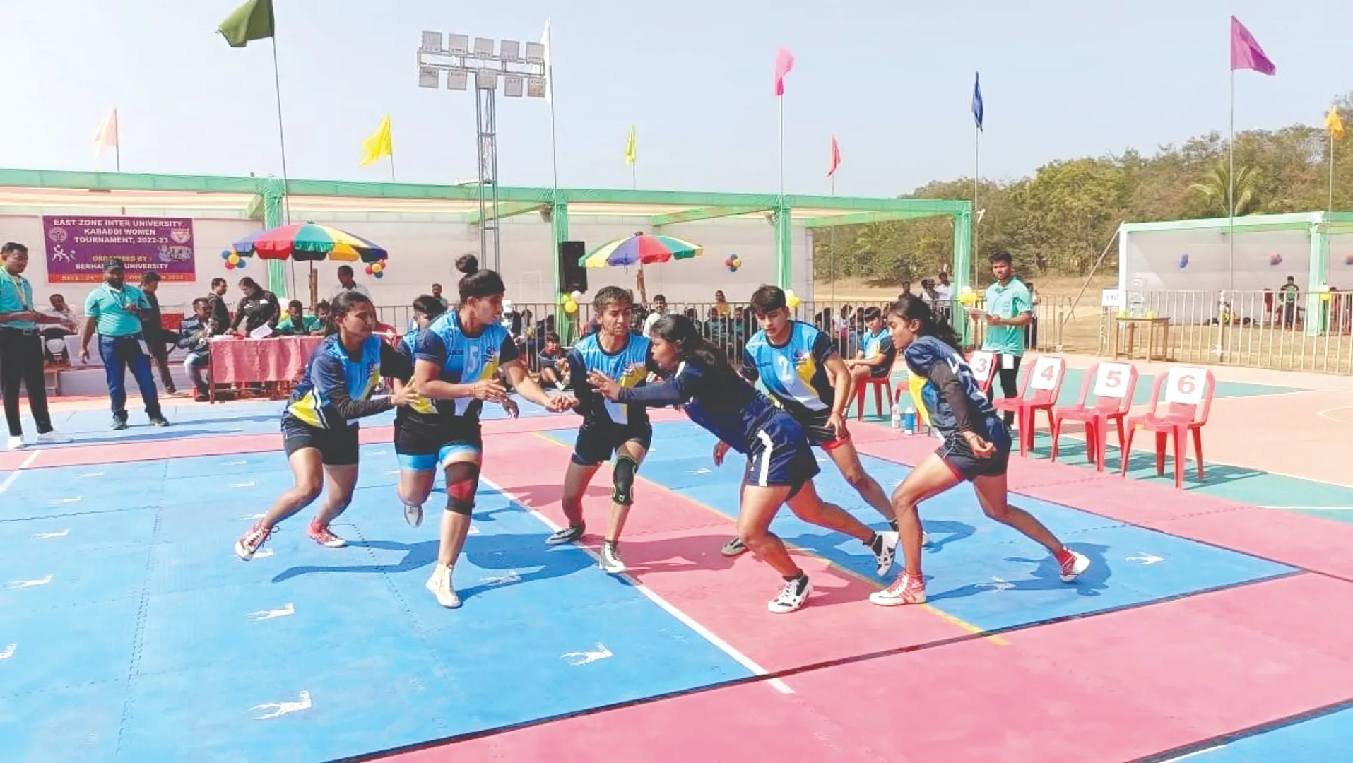 ପୂର୍ବାଞ୍ଚଳ  ଅନ୍ତଃବିଶ୍ବବିଦ୍ୟାଳୟ ମହିଳା କବାଡ଼ିରେ ୩୭ ଦଳ, ଦରଭଙ୍ଗା ଜିତିଲା ଉଦ୍‌ଘାଟନୀ ମ୍ୟାଚ୍