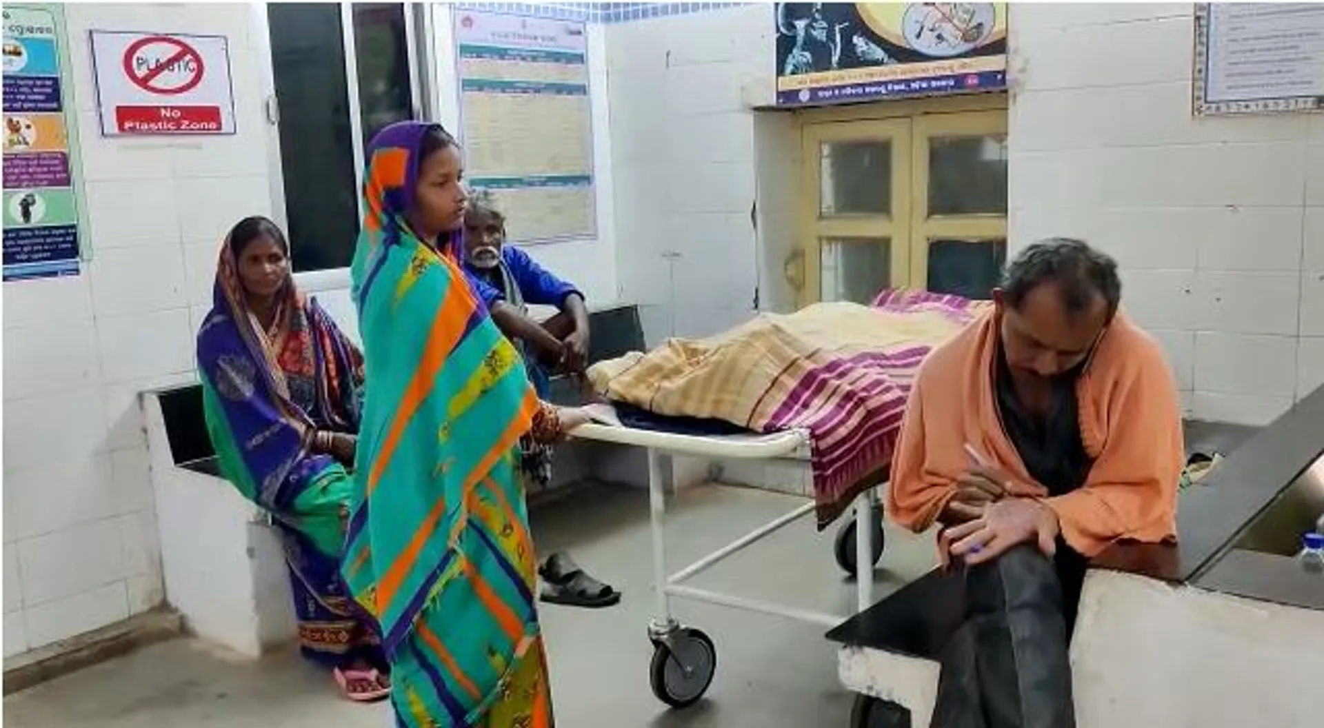 ପୂର୍ବ ଶତ୍ରୁତାରୁ ଦୁଇ ଯୁବକକୁ ଆକ୍ରମଣ; ଜଣେ ମୃତ, ଅନ୍ୟ ଜଣେ ଗୁରୁତର