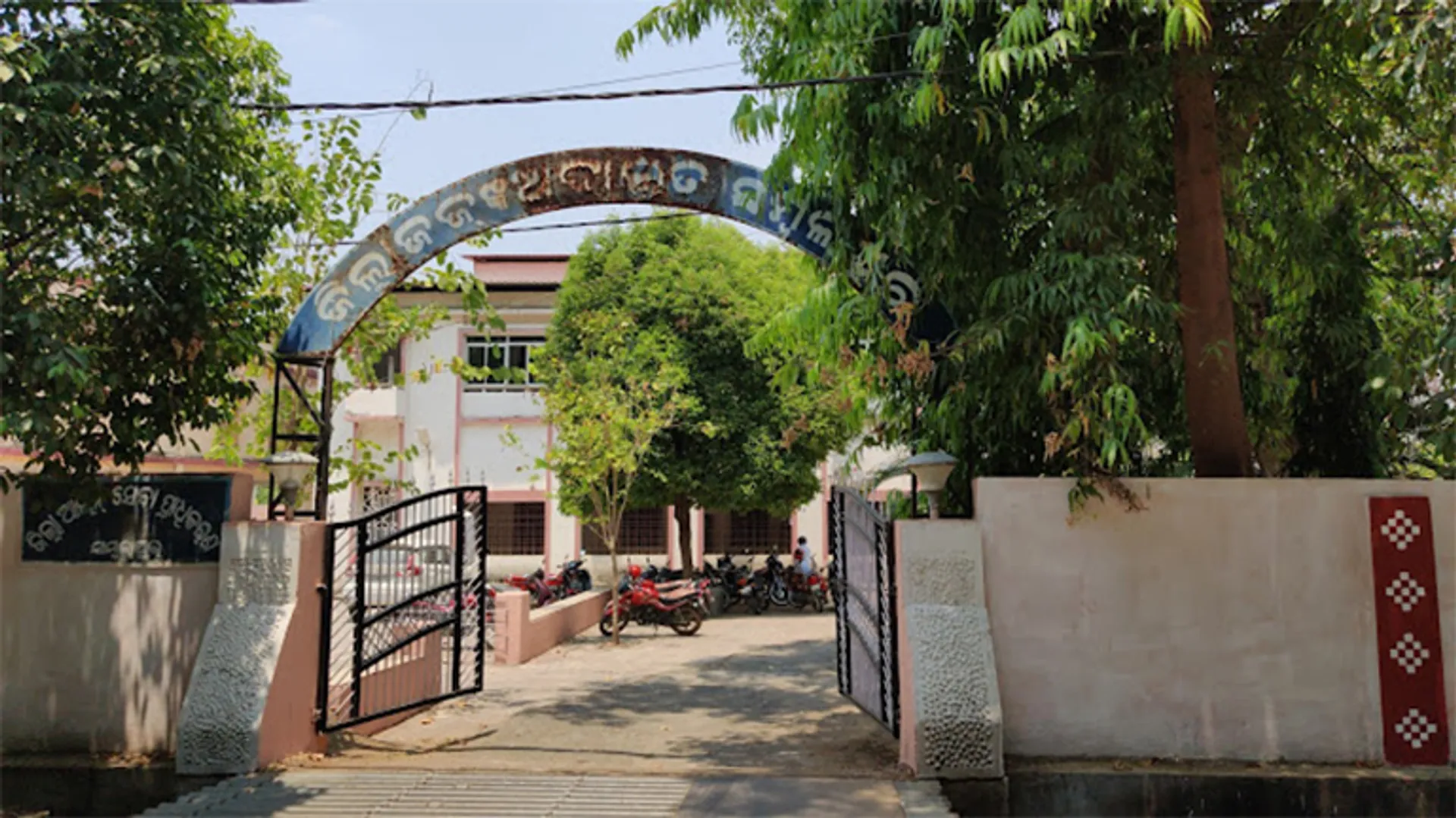ପଶ୍ଚିମ ଓଡ଼ିଶା ଓକିଲ ଆନ୍ଦୋଳନ: ଉଠିଲା ନିଲମ୍ବନ, କେହି ଯୋଗ ଦେଲେନି