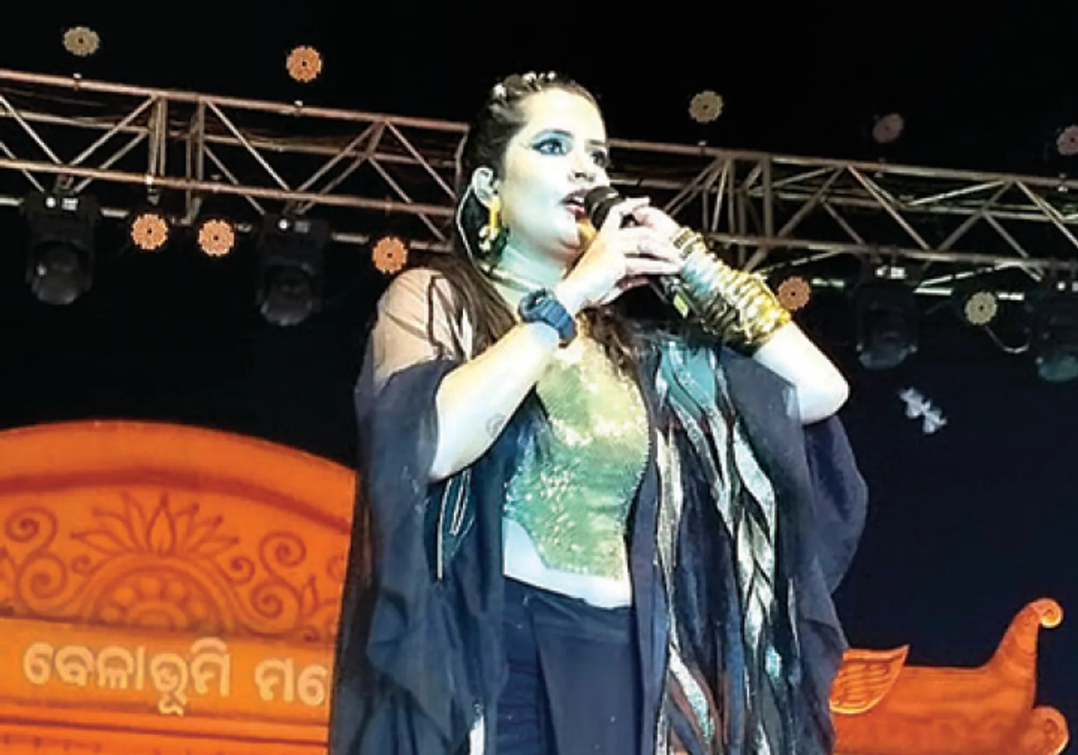 ପୁଣି ରିମିକ୍ସ ଶୈଳୀରେ ‘ରଙ୍ଗବତୀ’ ଗାଇଲେ ସୋନା ମହାପାତ୍ର