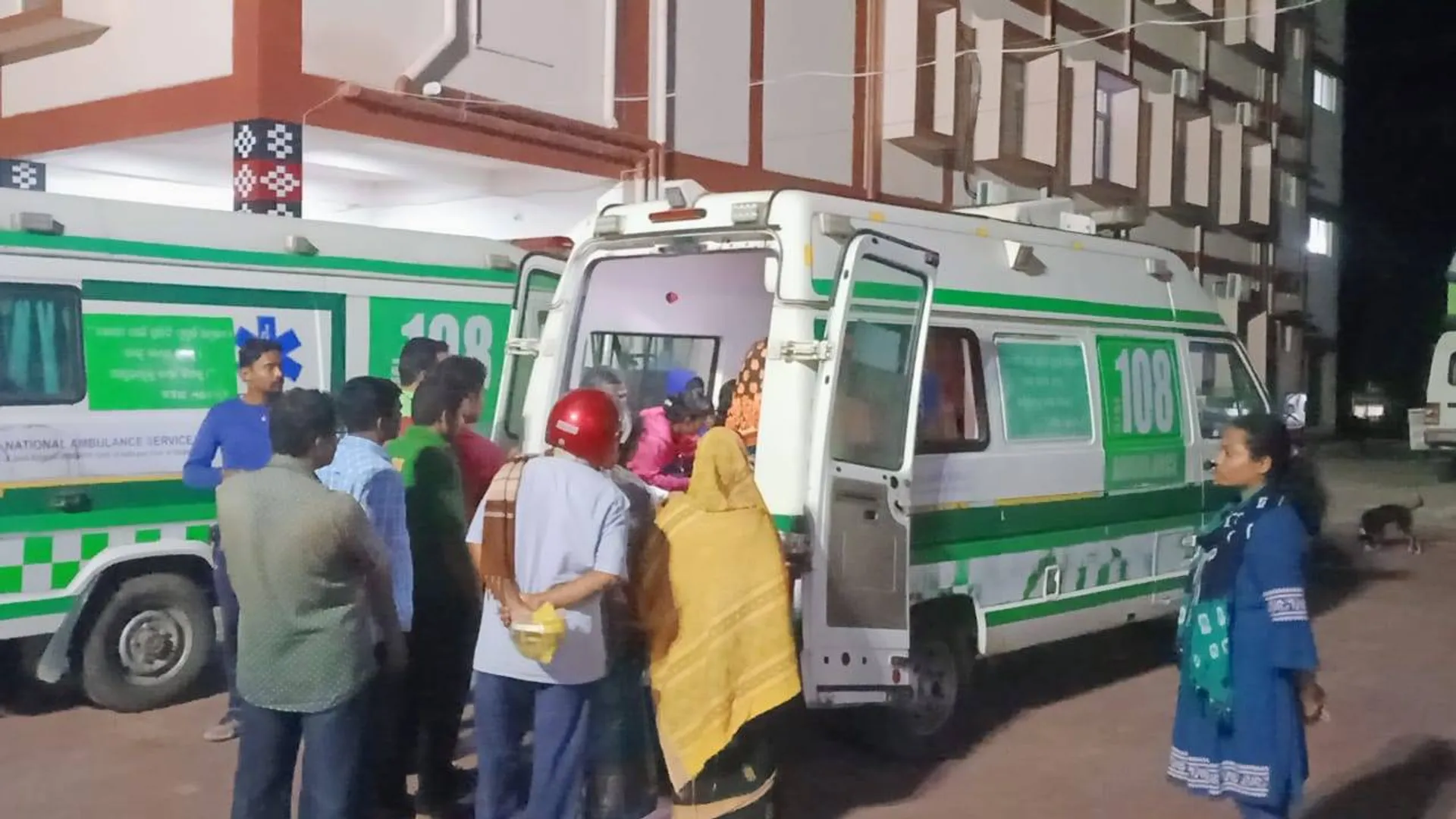 ଗ୍ରାମାଞ୍ଚଳରେ ୮୩ ହଜାର ଲୋକଙ୍କ ପାଇଁ ଗୋଟିଏ ୧୦୮ ଆମ୍ବୁଲାନ୍ସ