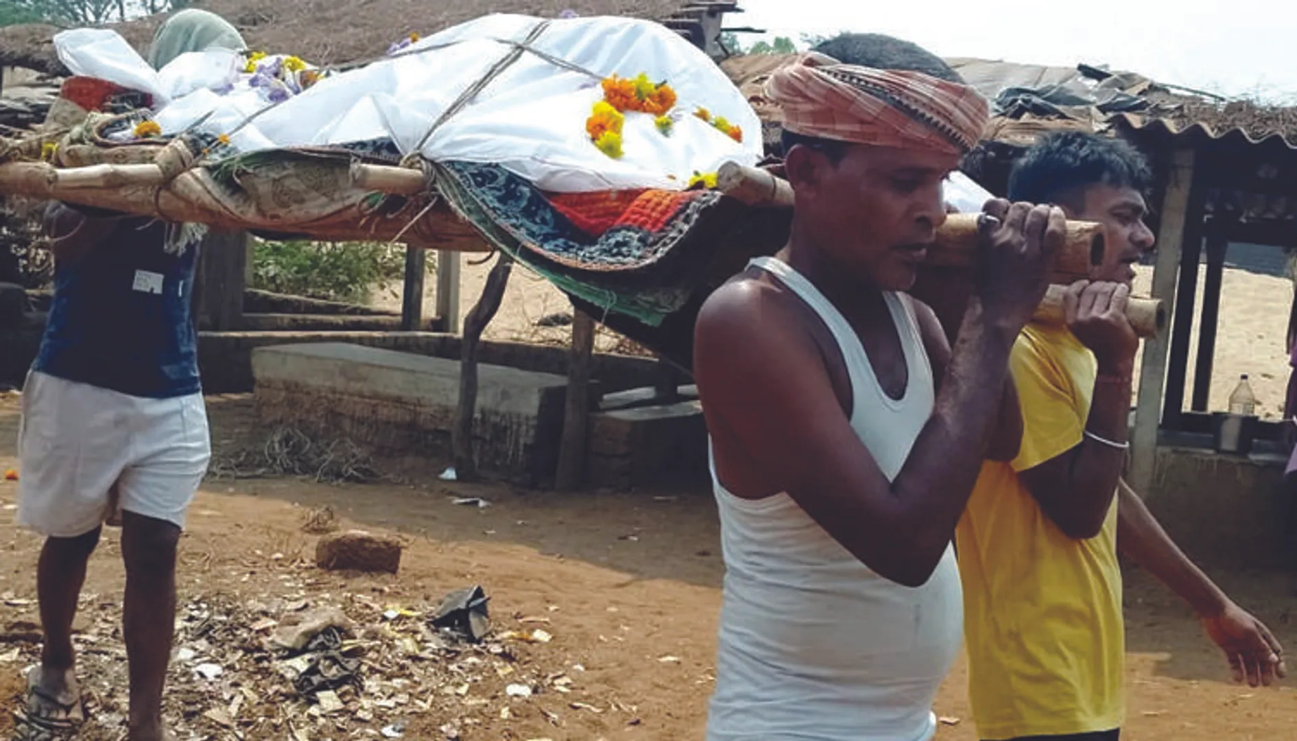 ଶବ ଛୁଇଁଲେନି ପରିବାର, ସତ୍କାର କଲେ ସ୍ବେଚ୍ଛାସେବୀ