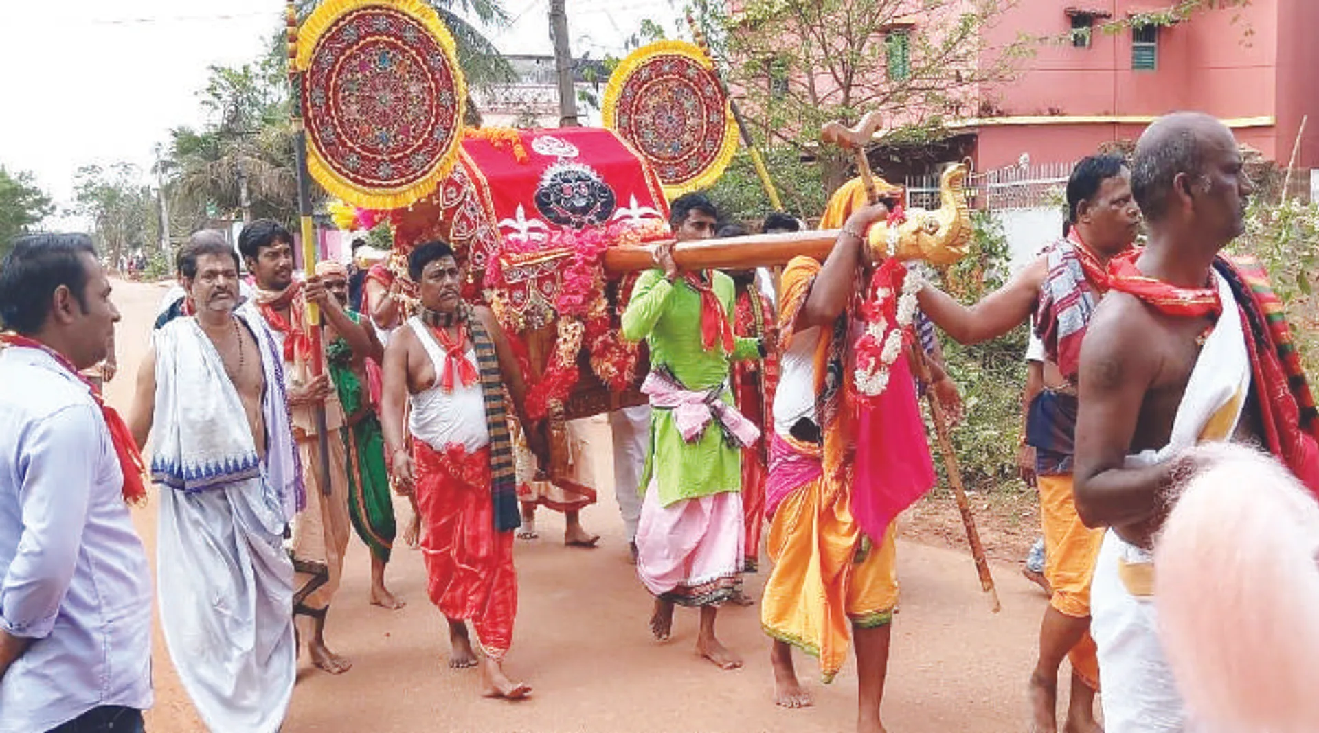 କୁଦିଆରୀରେ ନବରାତ୍ର ମହୋତ୍ସବ, ମା’ ଗଡ଼ବଘେଇଙ୍କୁ ଭେଟିଲେ ମା’ ଜାଗୁଳେଇ