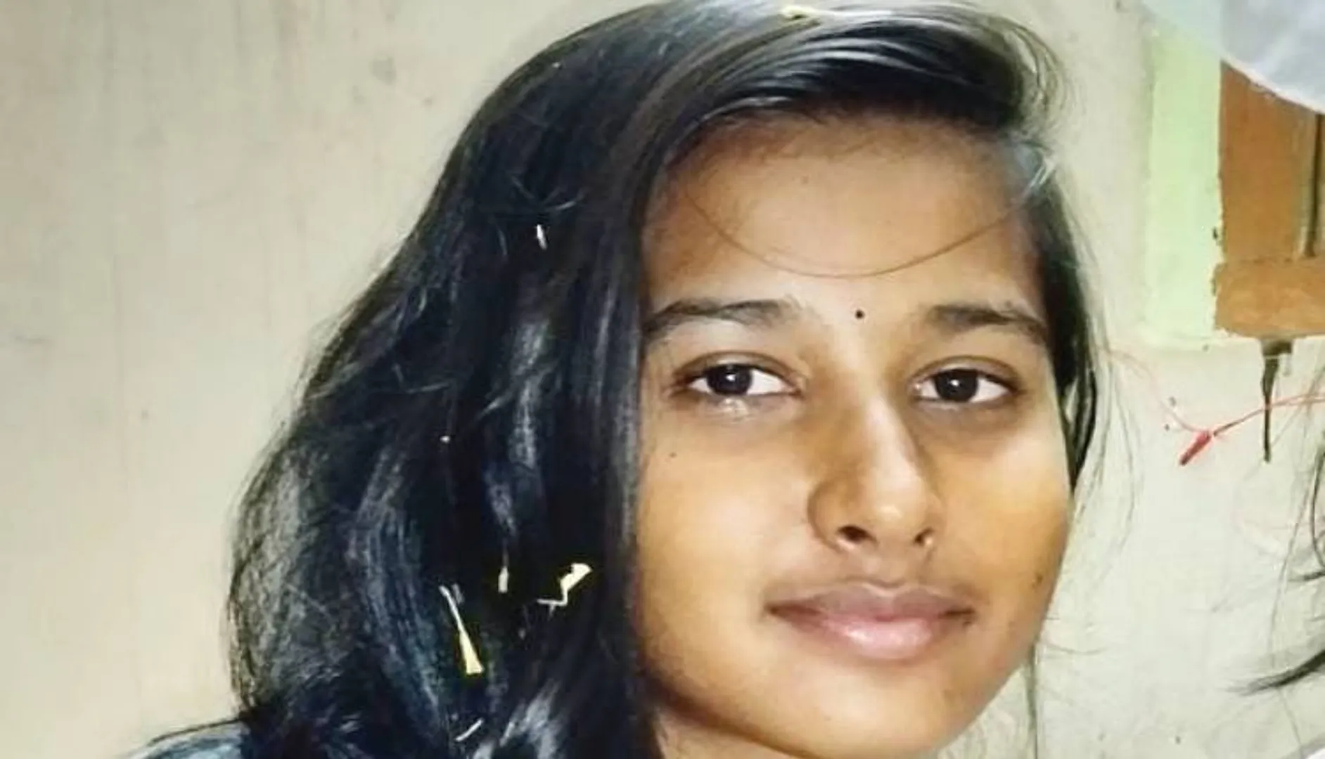 ରମାଦେବୀରେ ଯୁକ୍ତ ଦୁଇ ଛାତ୍ରୀଙ୍କ ଆତ୍ମହତ୍ୟା