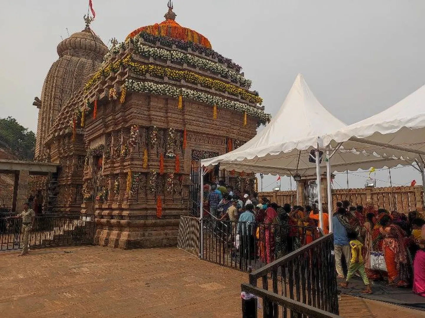 ମା‘ ତାରାତାରିଣୀଙ୍କ ପୀଠରେ ଚୈତ୍ର ମଙ୍ଗଳବାର ଯାତ୍ରା ଆରମ୍ଭ
