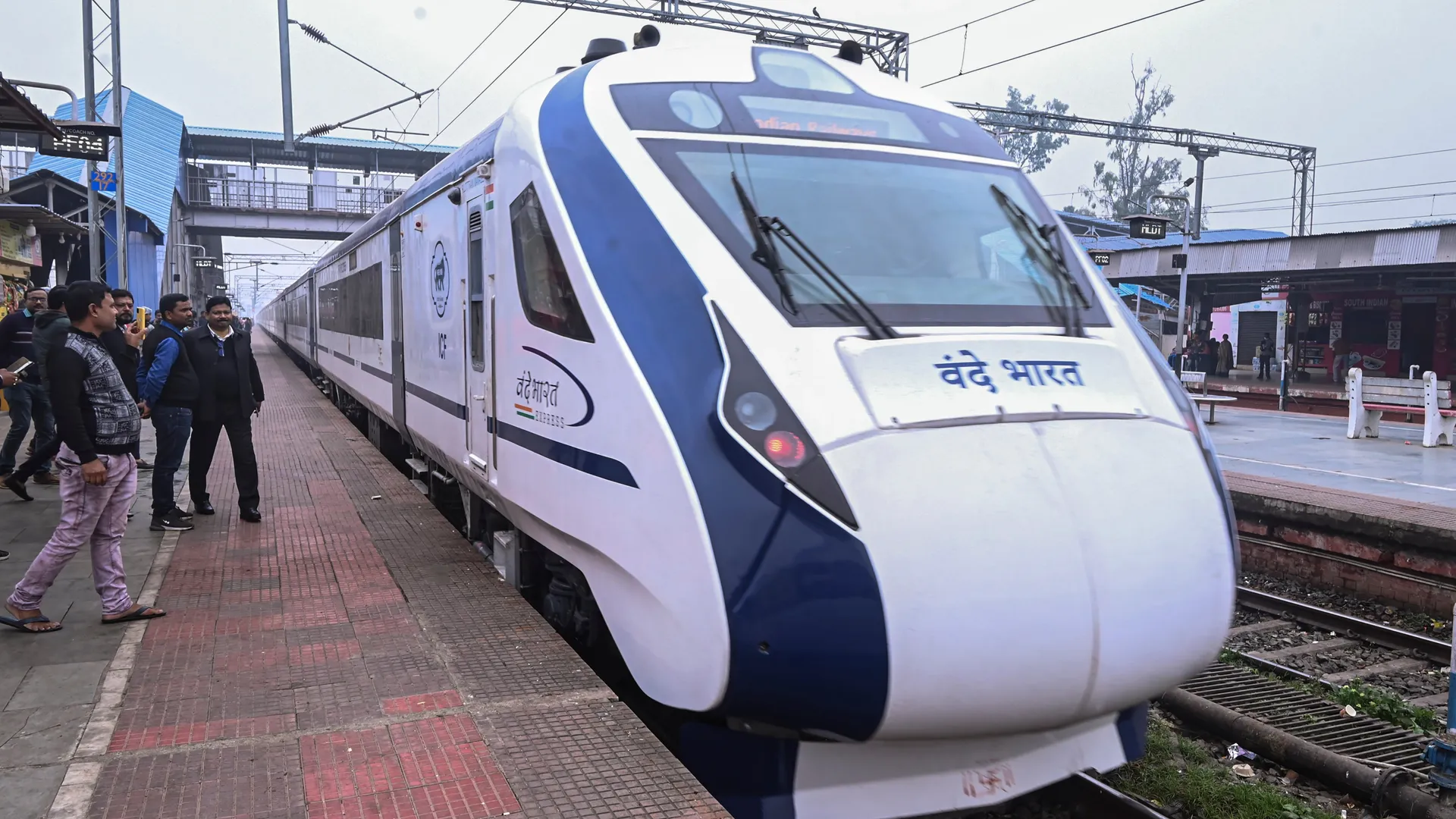 ‌ଫେବ୍ରୁଆରି ୭ରେ ୫ ଟ୍ରେନ୍‌ ବାତିଲ: ଝାରସୁଗୁଡା ପର୍ଯ୍ୟନ୍ତ ଆସିବ ବନ୍ଦେ ଭାରତ ଏକ୍ସପ୍ରେସ୍‌