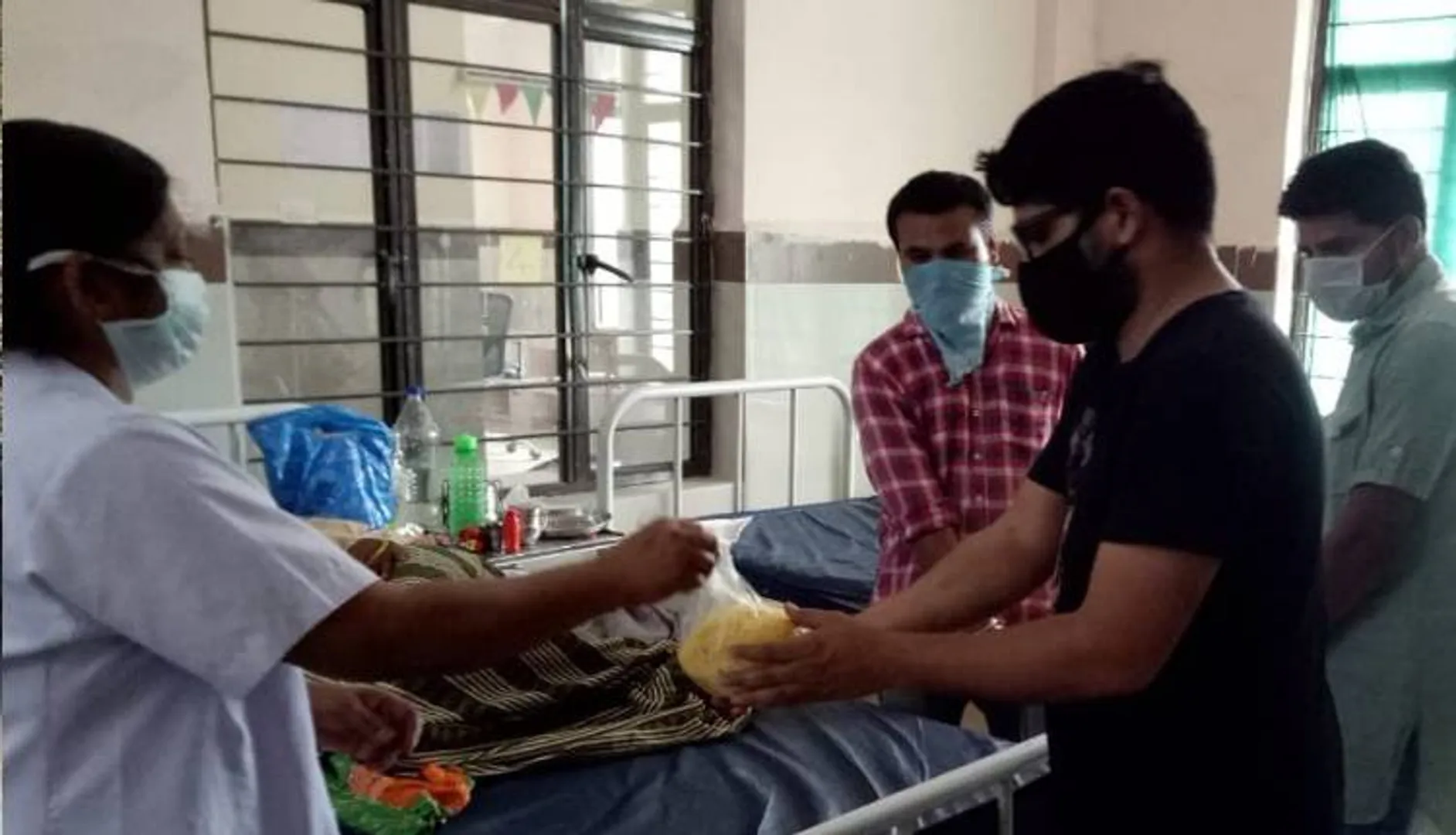 ରୋଗୀଙ୍କୁ ଖାଦ୍ୟ ଯୋଗାଣରେ ଦୁର୍ନୀତି: ଦର ବଢ଼ିଲା, ମାନ ବଢ଼ିଲାନି