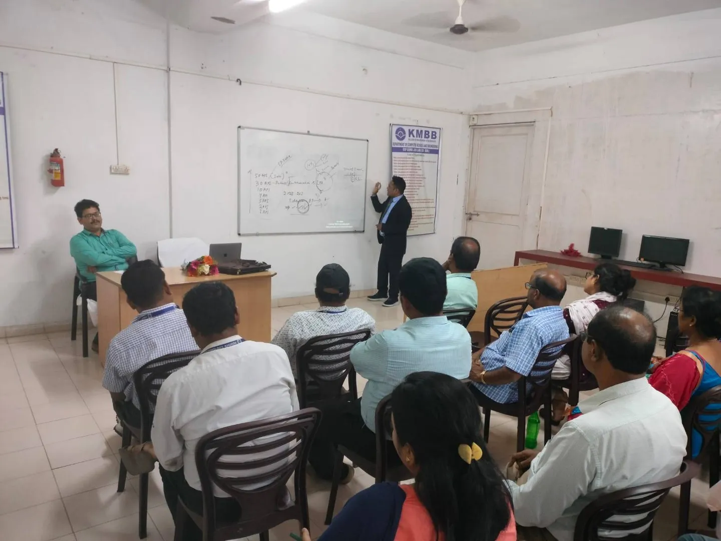 କେଏମ୍‌ବିବି ବୈଷୟିକ ମହାବିଦ୍ୟାଳୟରେ ଶିକ୍ଷକ ଦକ୍ଷତା କର୍ମଶାଳା