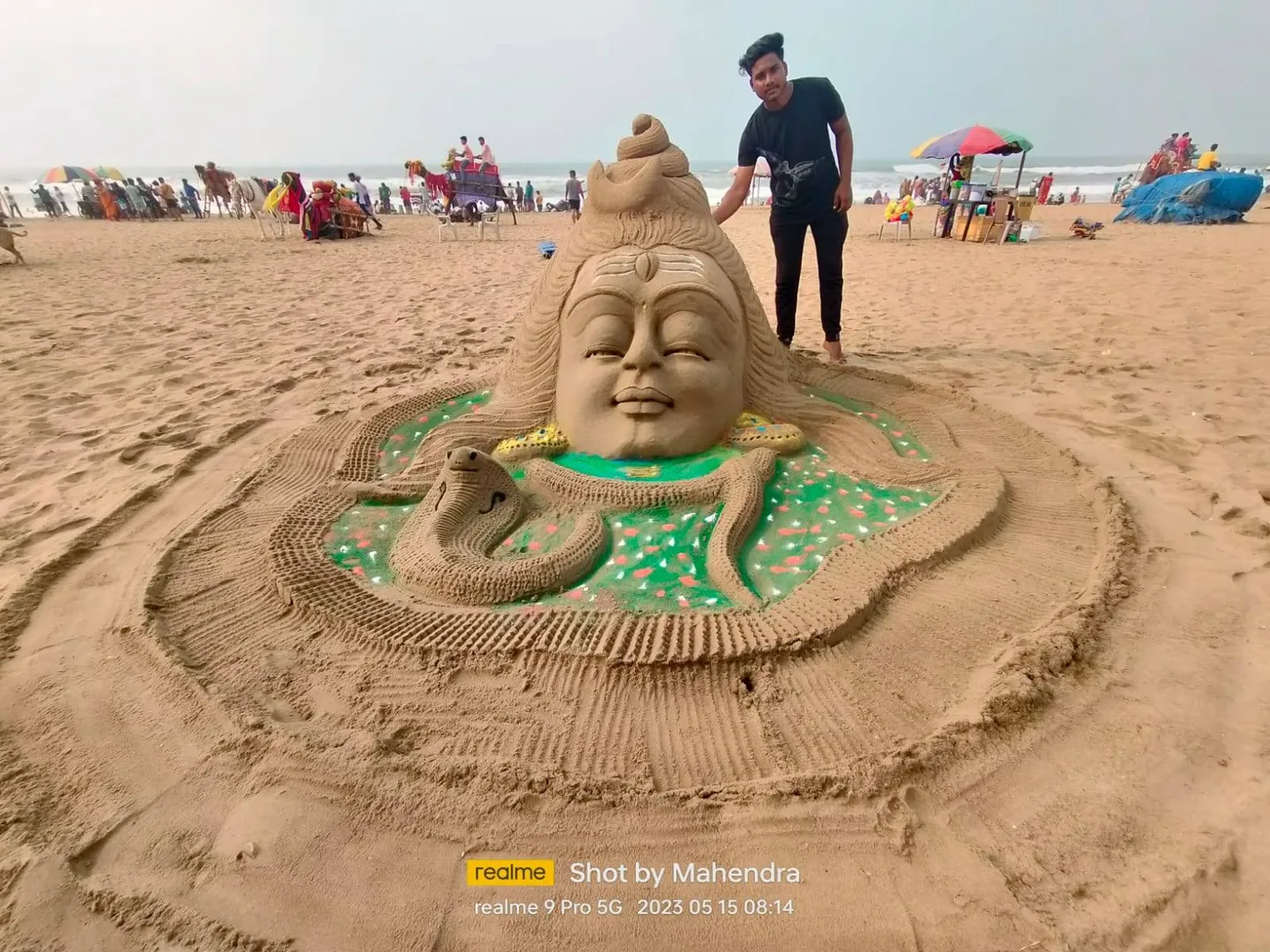 ପୁରୀ: ବେଳାଭୂମିରେ ଶିଳ୍ପୀ ସୌମ୍ୟରଂଜନ ଜେନାଙ୍କ ଭଗବାନ ଶିବଙ୍କ ଉପରେ ବାଲୁକା ଚିତ୍ରକଳା