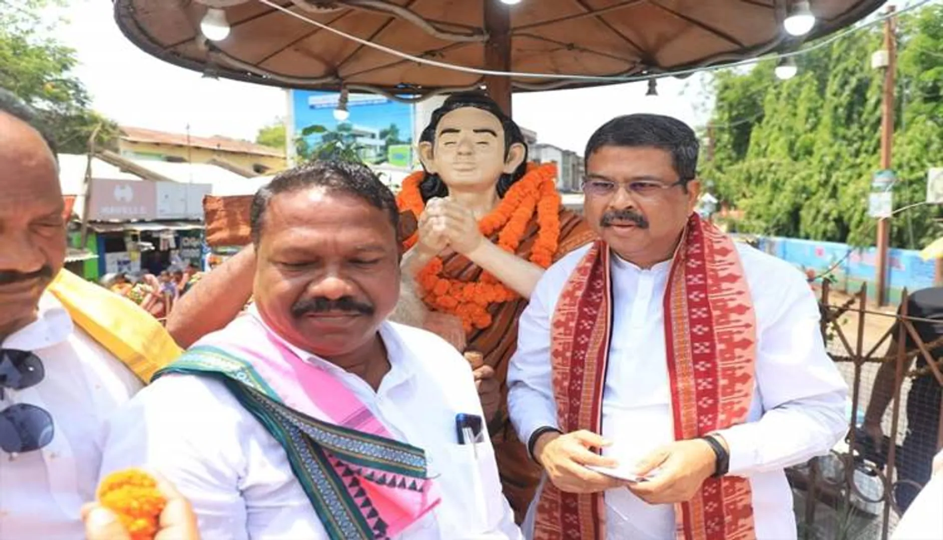 ରେଢ଼ାଖୋଲରେ କେନ୍ଦ୍ରମନ୍ତ୍ରୀ ଧର୍ମେନ୍ଦ୍ର