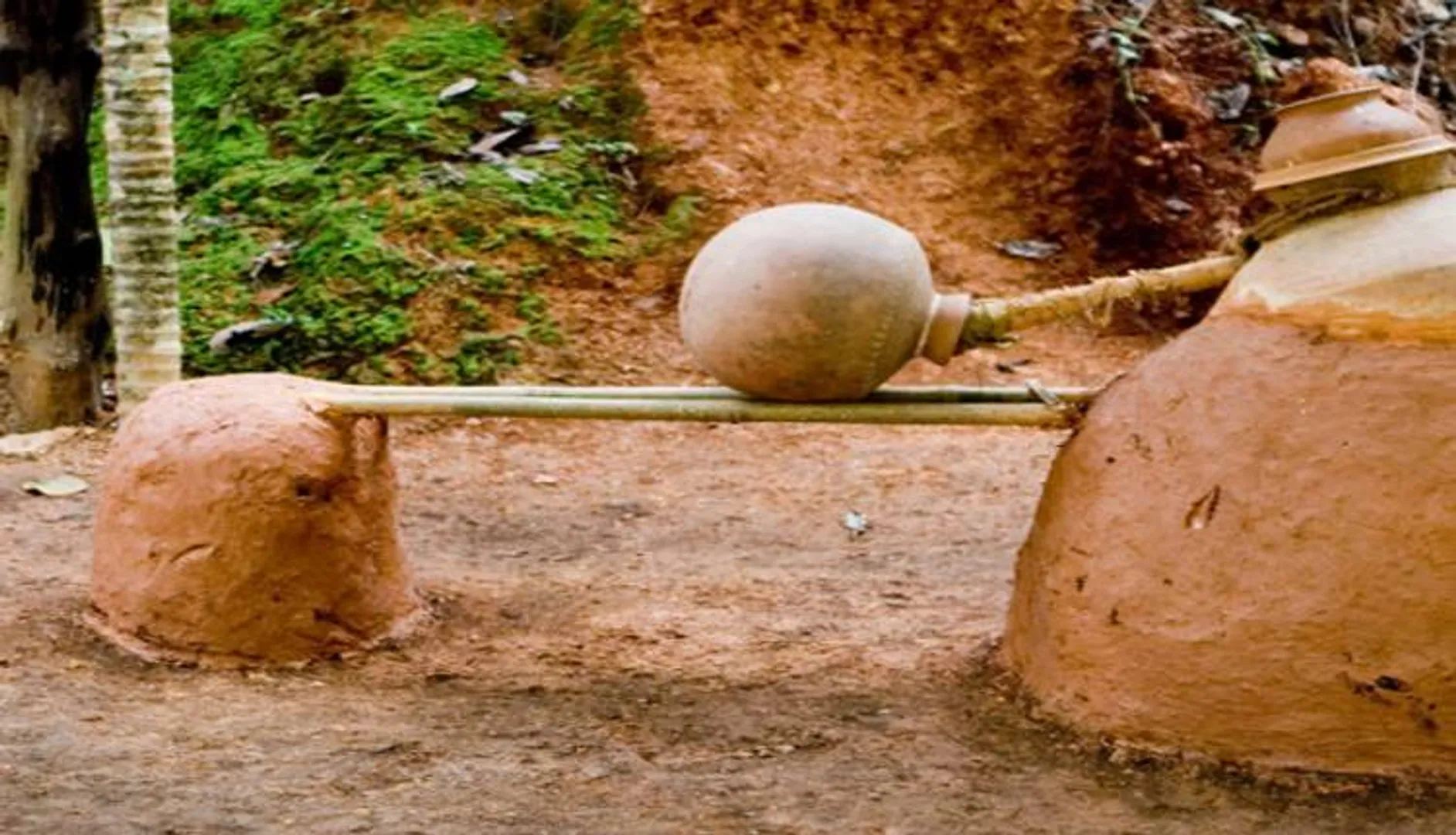 ଖୁଜେନପାଲିରେ ମଦଭାଟି ଖୋଲିବାକୁ ବିରୋଧ