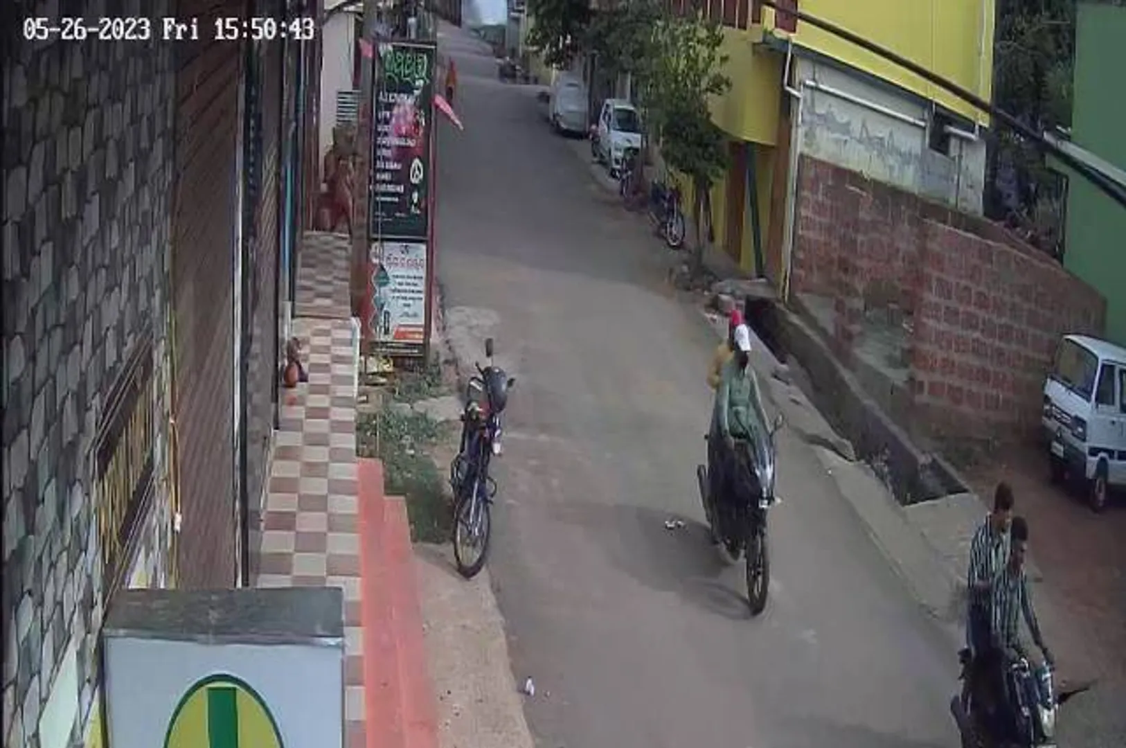 ଘରୋଇ ଫାଇନାନ୍ସ କମ୍ପାନି କର୍ମଚାରୀଙ୍କୁ ଲୁଟ ଅଭିଯୋଗ