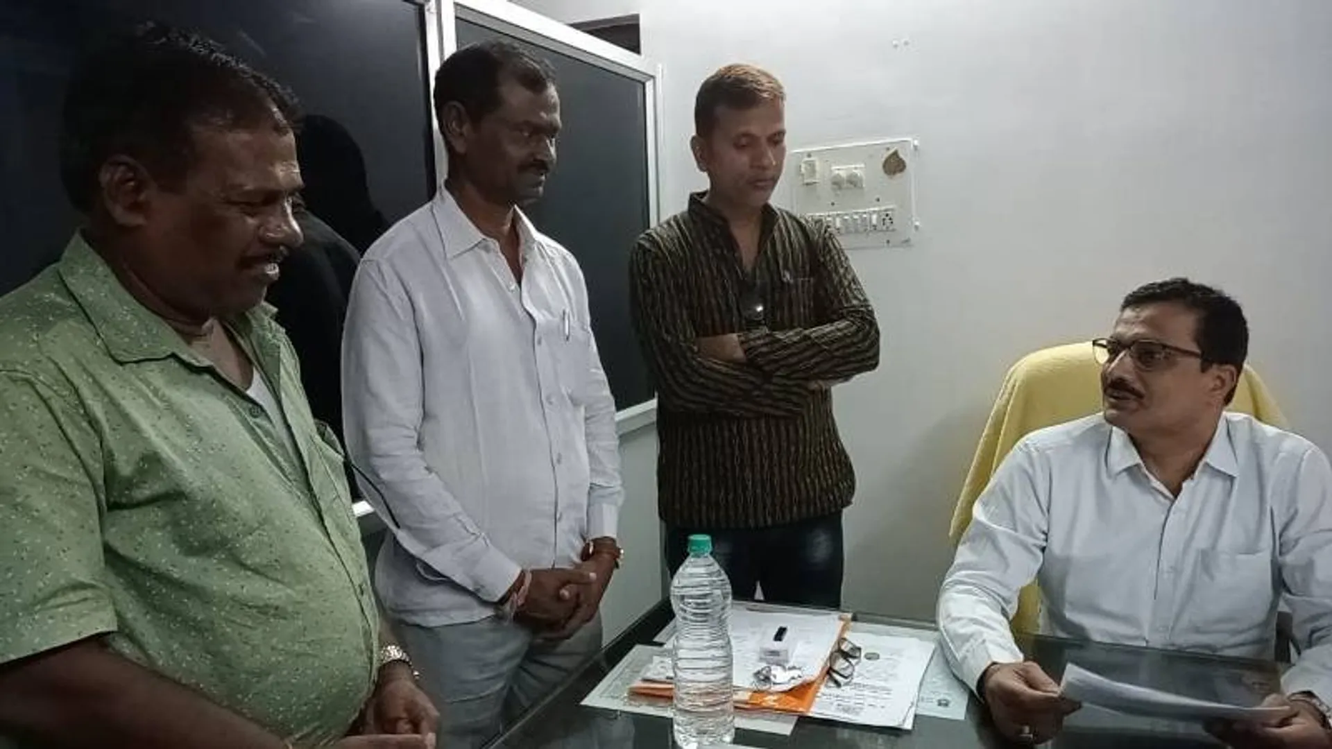 ପୂର୍ତ୍ତ ବିଭାଗରେ ଦୁର୍ନୀତିର ତଦନ୍ତ ନେଇ ଭିଜିଲାନ୍ସ ଅଧିକାରୀଙ୍କୁ ବିକାଶ ମଞ୍ଚର ସ୍ମାରକପତ୍ର
