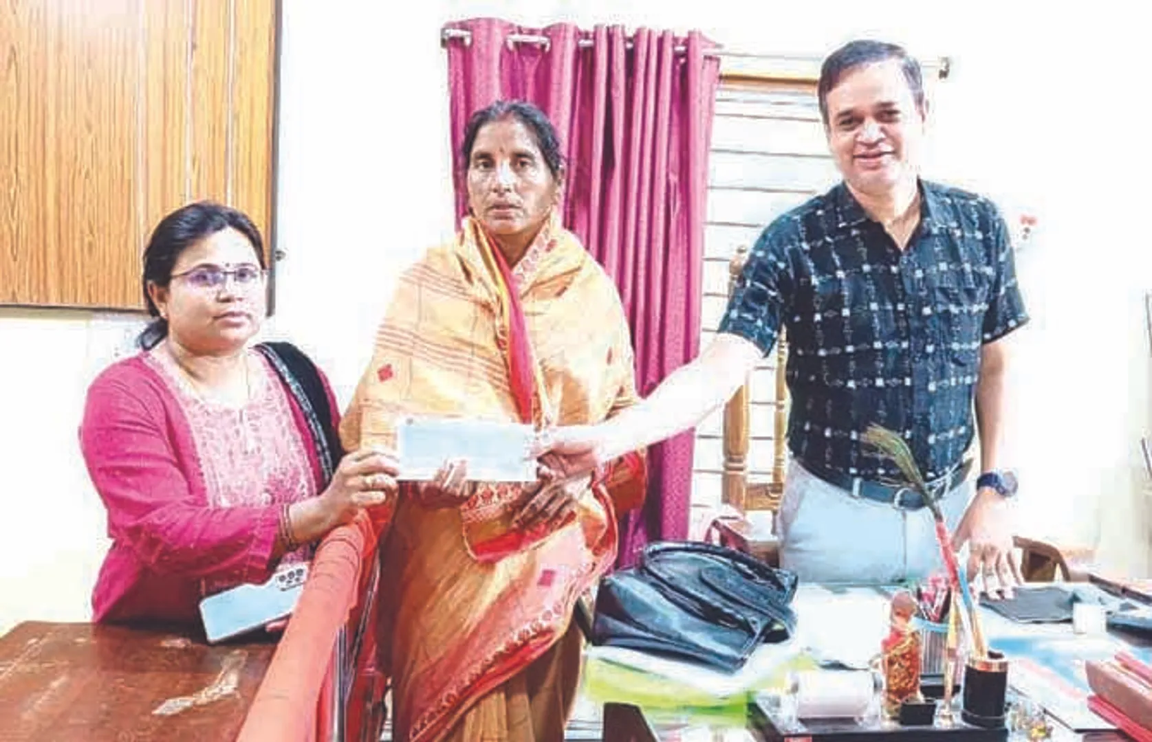 ସହିଦଙ୍କ ପରିବାରକୁ ୨୫ଲକ୍ଷର ସହାୟତା