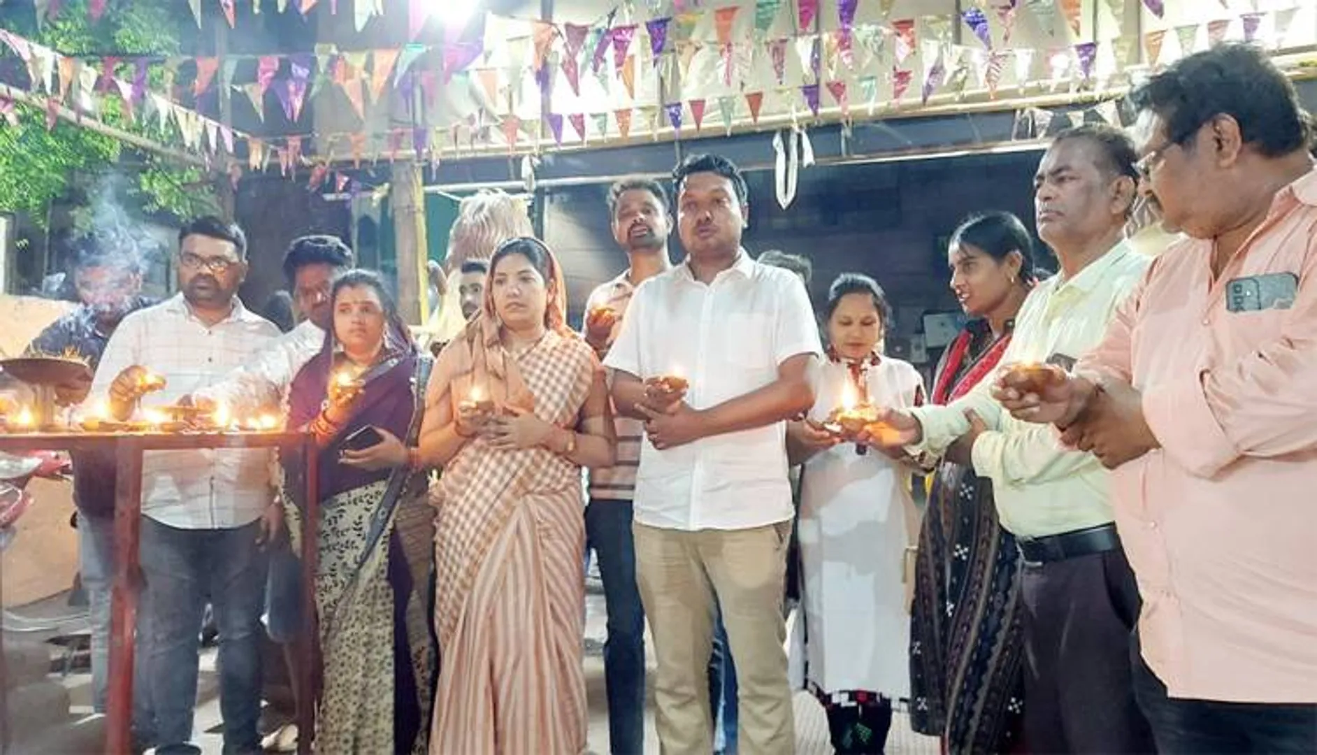 ଟ୍ରେନ୍‌ ଦୁର୍ଘଟଣାରେ ଆହତଙ୍କ ଆଶୁ ଆରୋଗ୍ୟ କାମନା