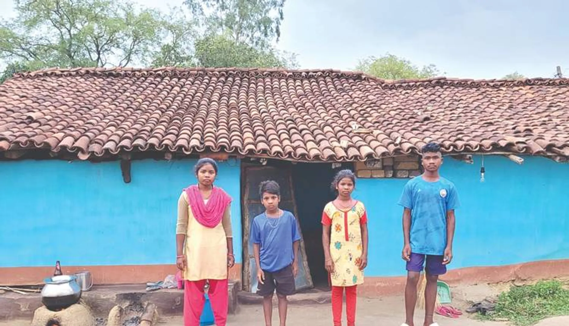 ଅଭିଶପ୍ତ ଜୀବନ ଜିଉଛନ୍ତି ୫ ଭାଇଭଉଣୀ